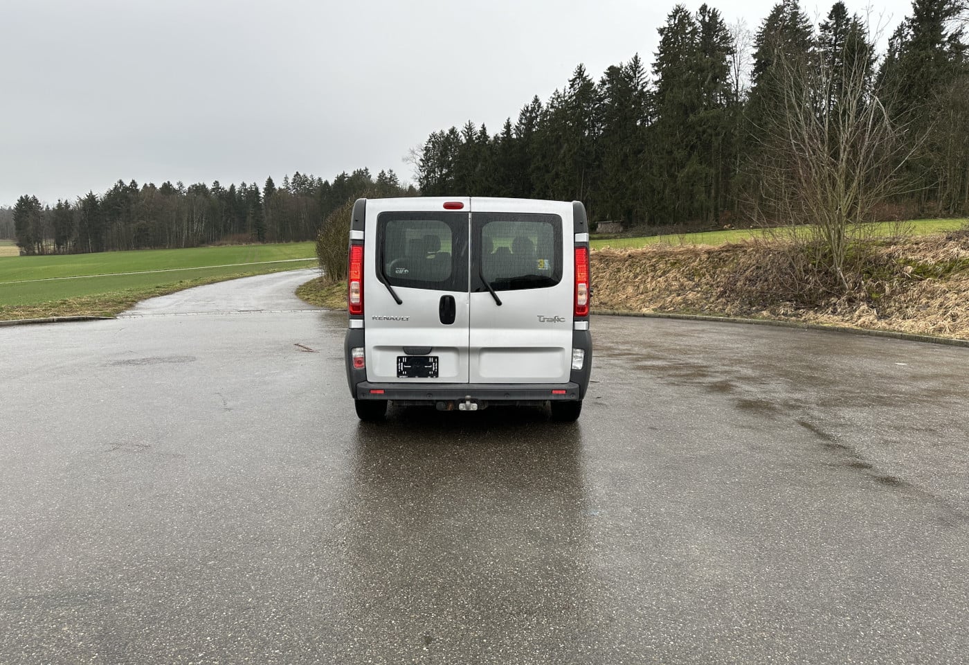 MOTO6625_2844736 vehicle image