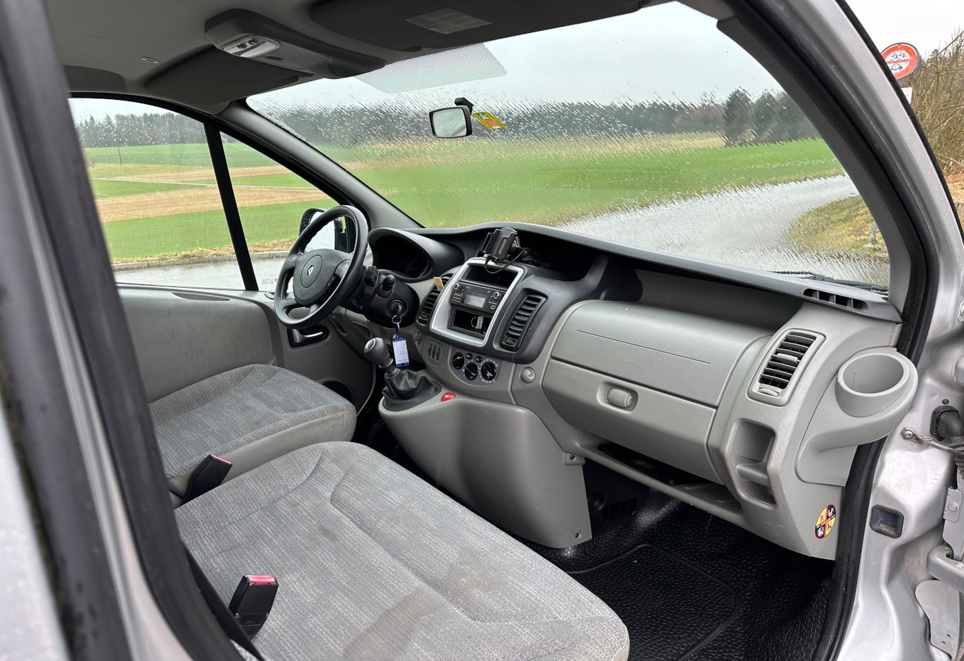 MOTO6625_2844736 vehicle image