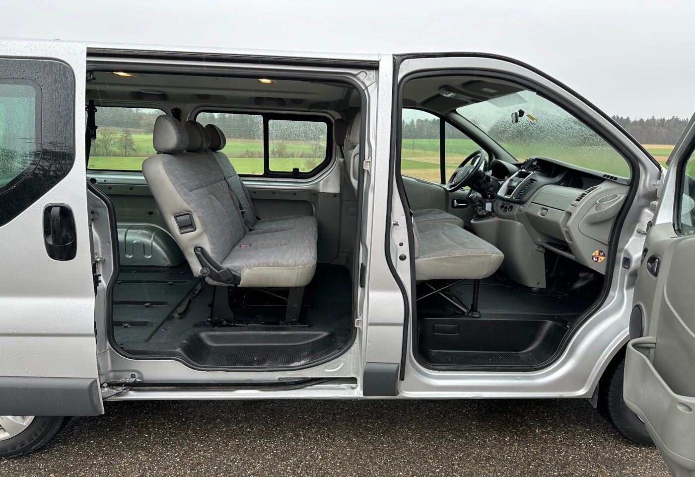 MOTO6625_2844736 vehicle image