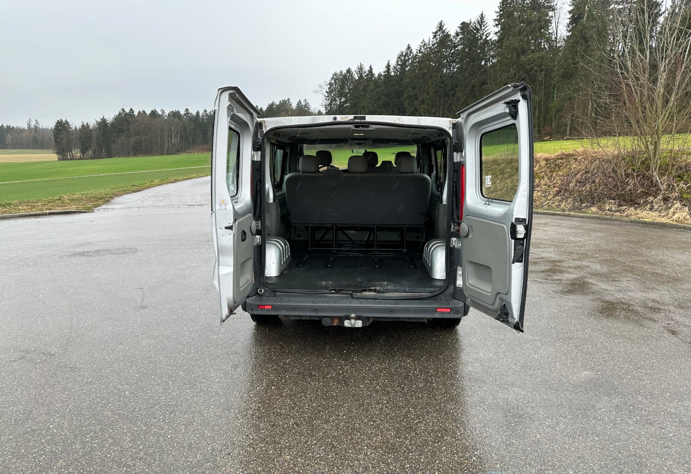 MOTO6625_2844736 vehicle image