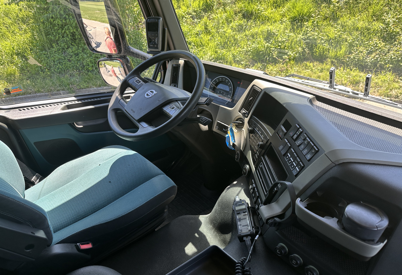 MOTO6625_2657080 vehicle image