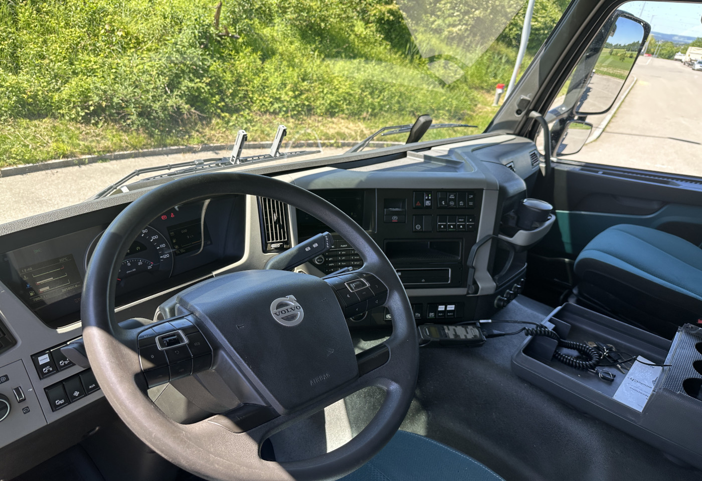 MOTO6625_2657080 vehicle image
