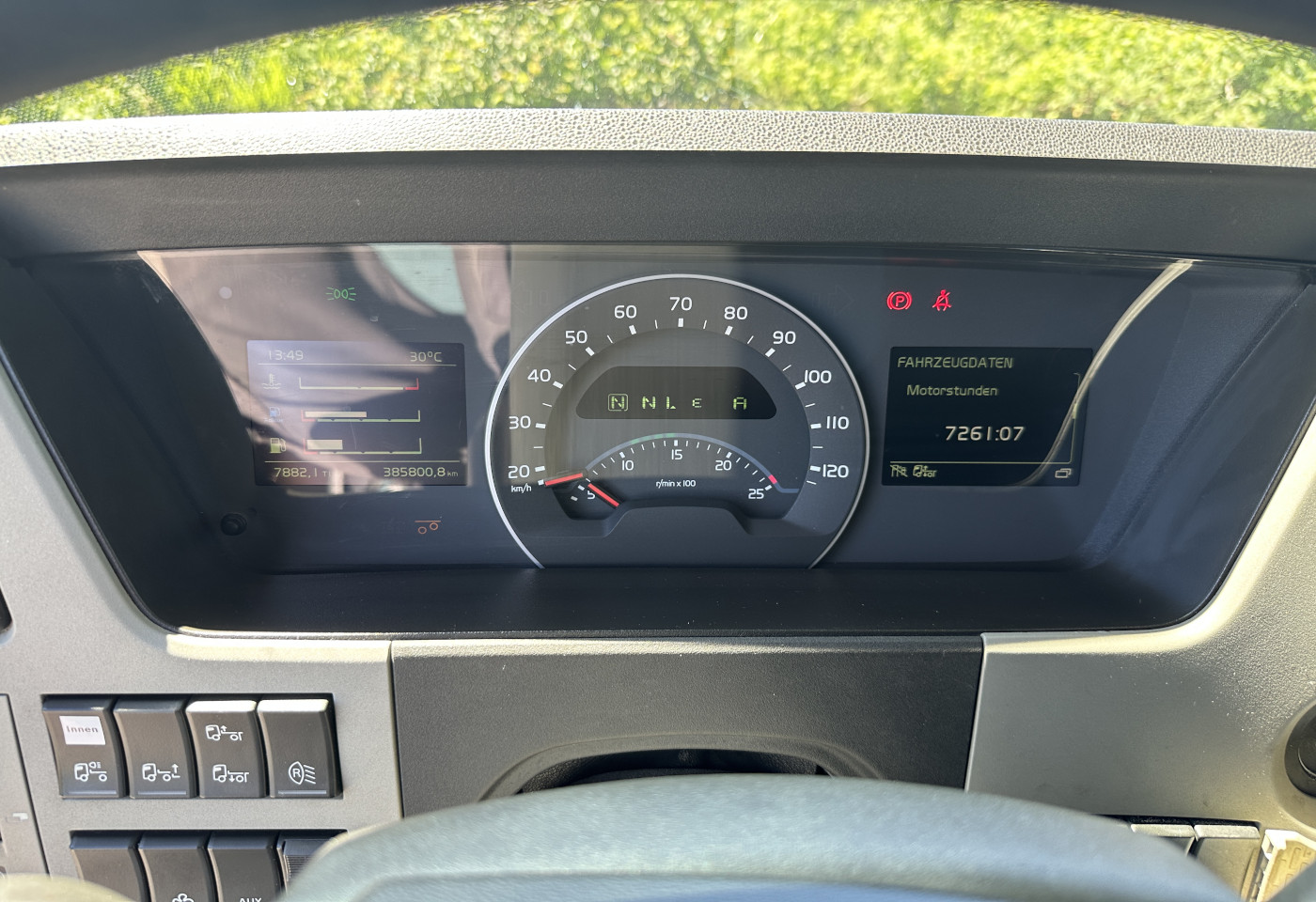 MOTO6625_2657080 vehicle image