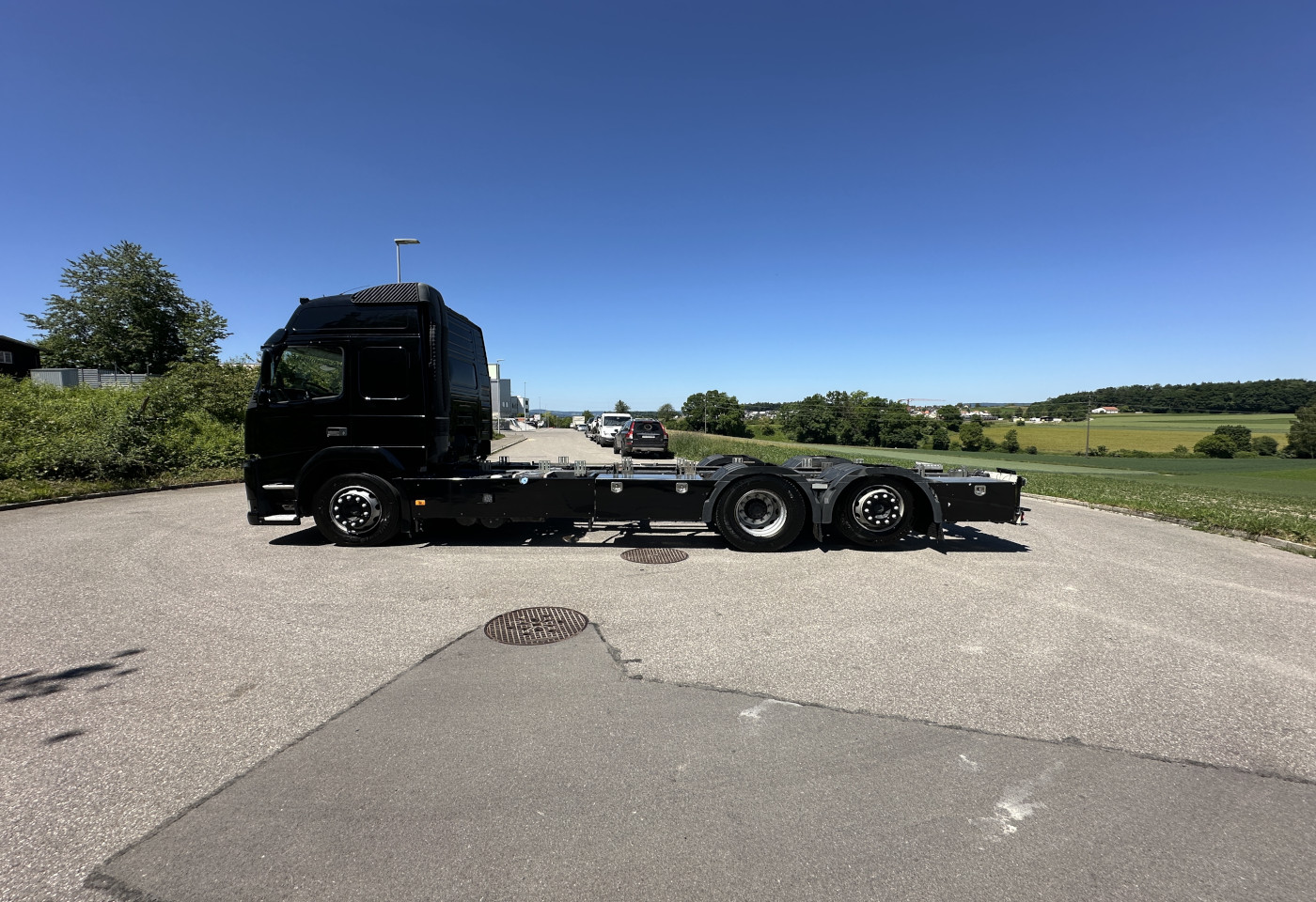 MOTO6625_2657080 vehicle image
