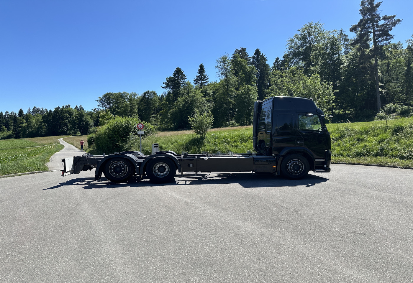 MOTO6625_2657080 vehicle image
