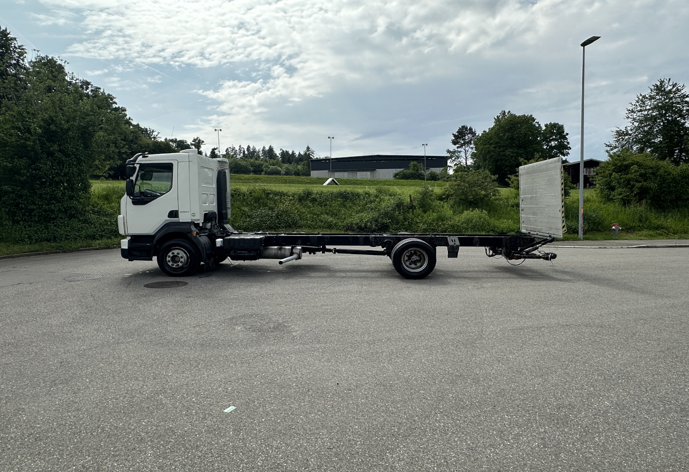 MOTO6625_2657115 vehicle image