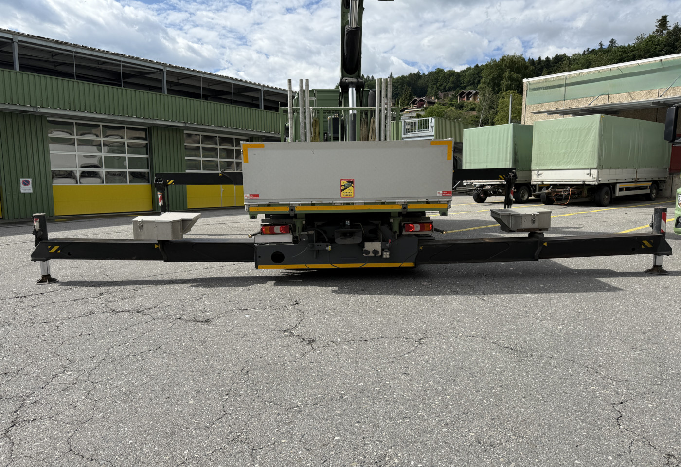 MOTO6625_2657085 vehicle image