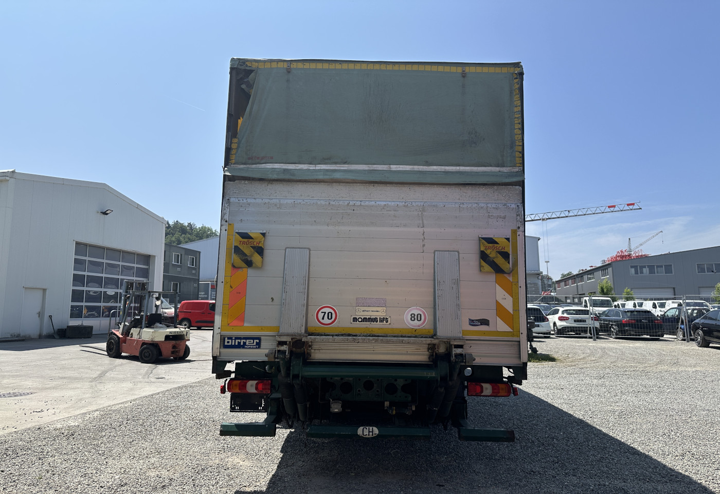 MOTO6625_2657100 vehicle image