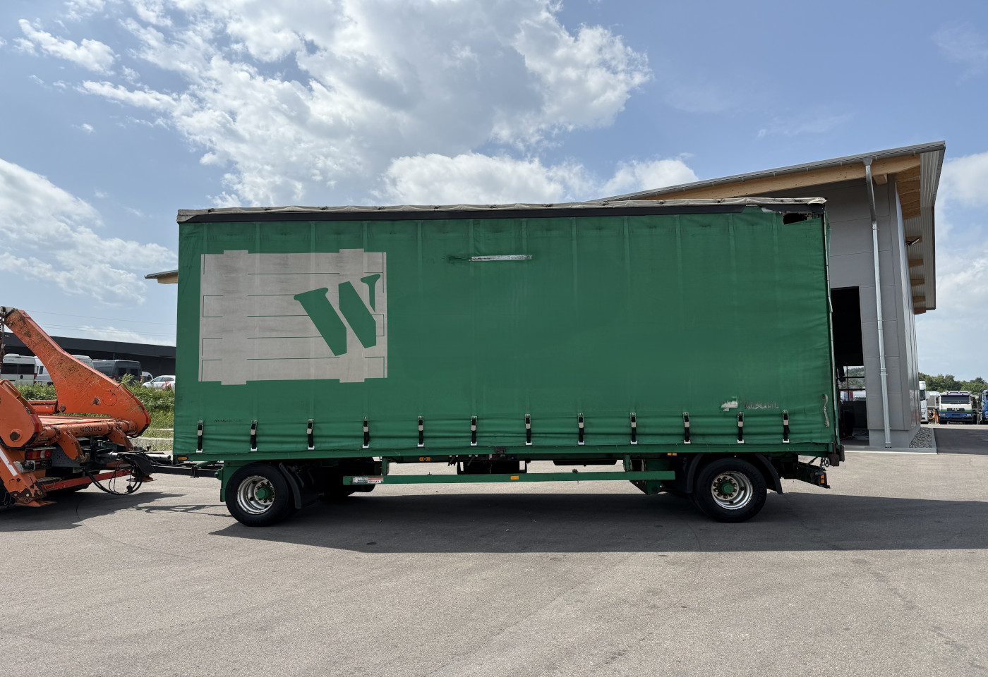MOTO6625_2656446 vehicle image
