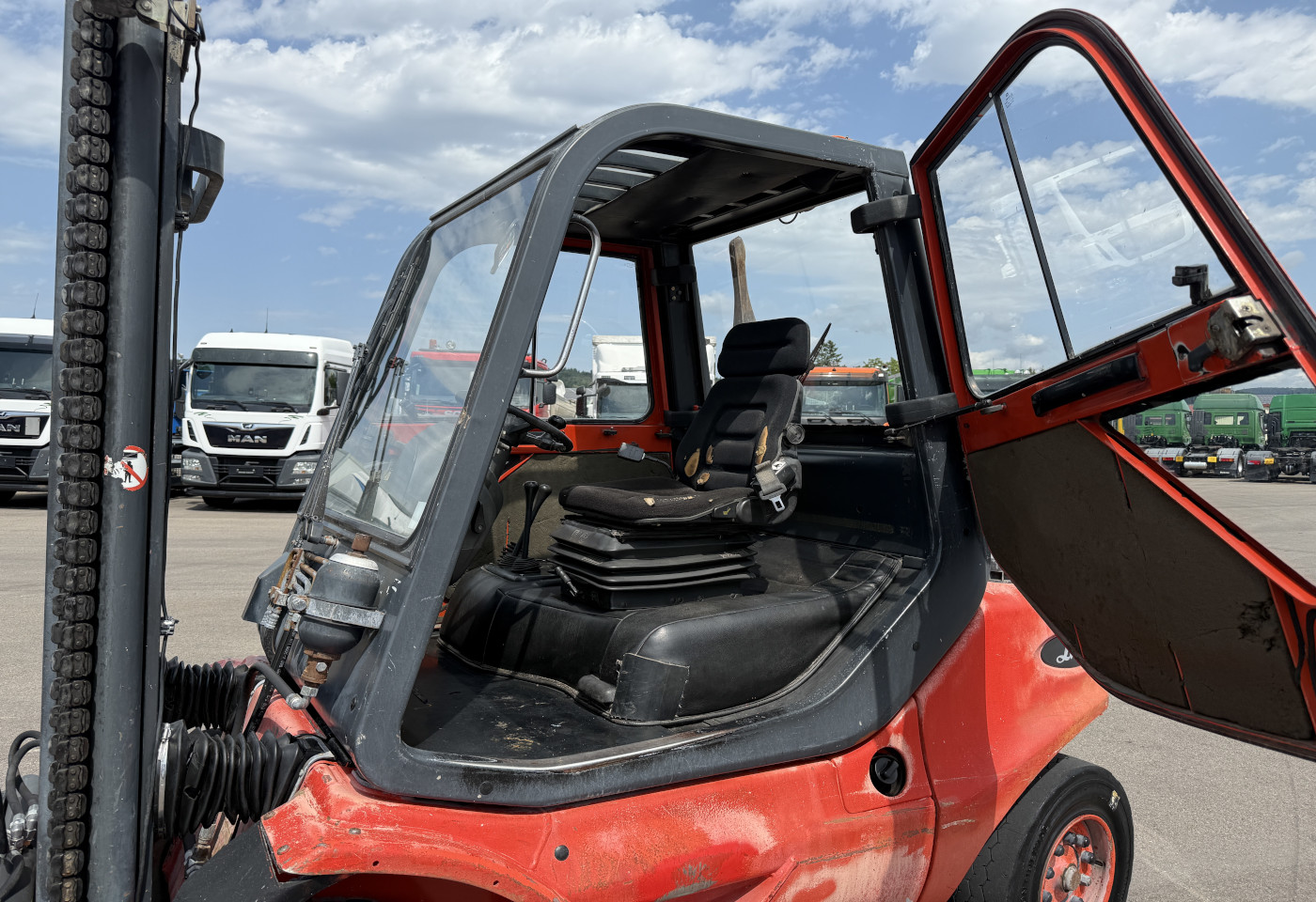 MOTO6625_2657124 vehicle image
