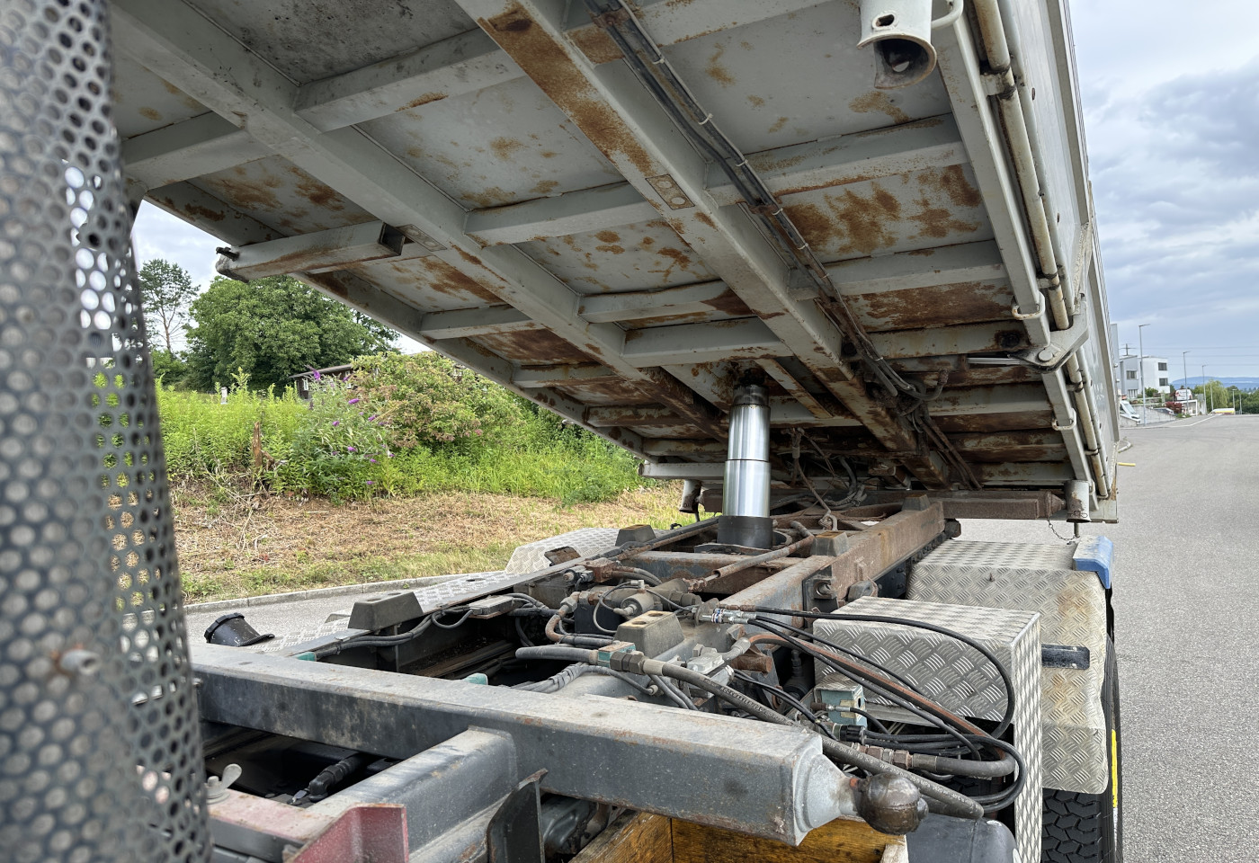 MOTO6625_2748431 vehicle image