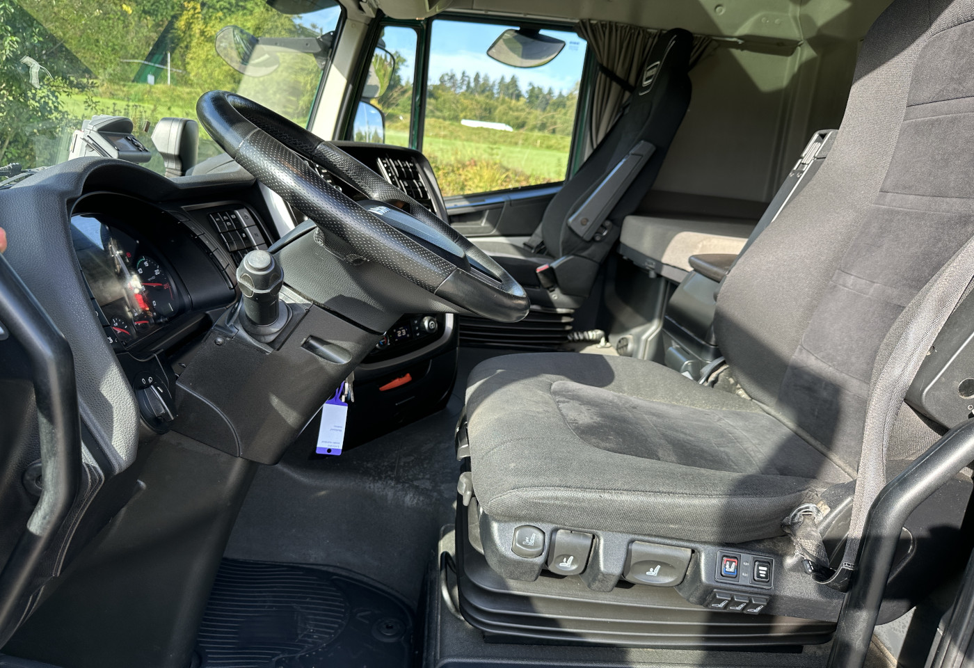 MOTO6625_2746042 vehicle image