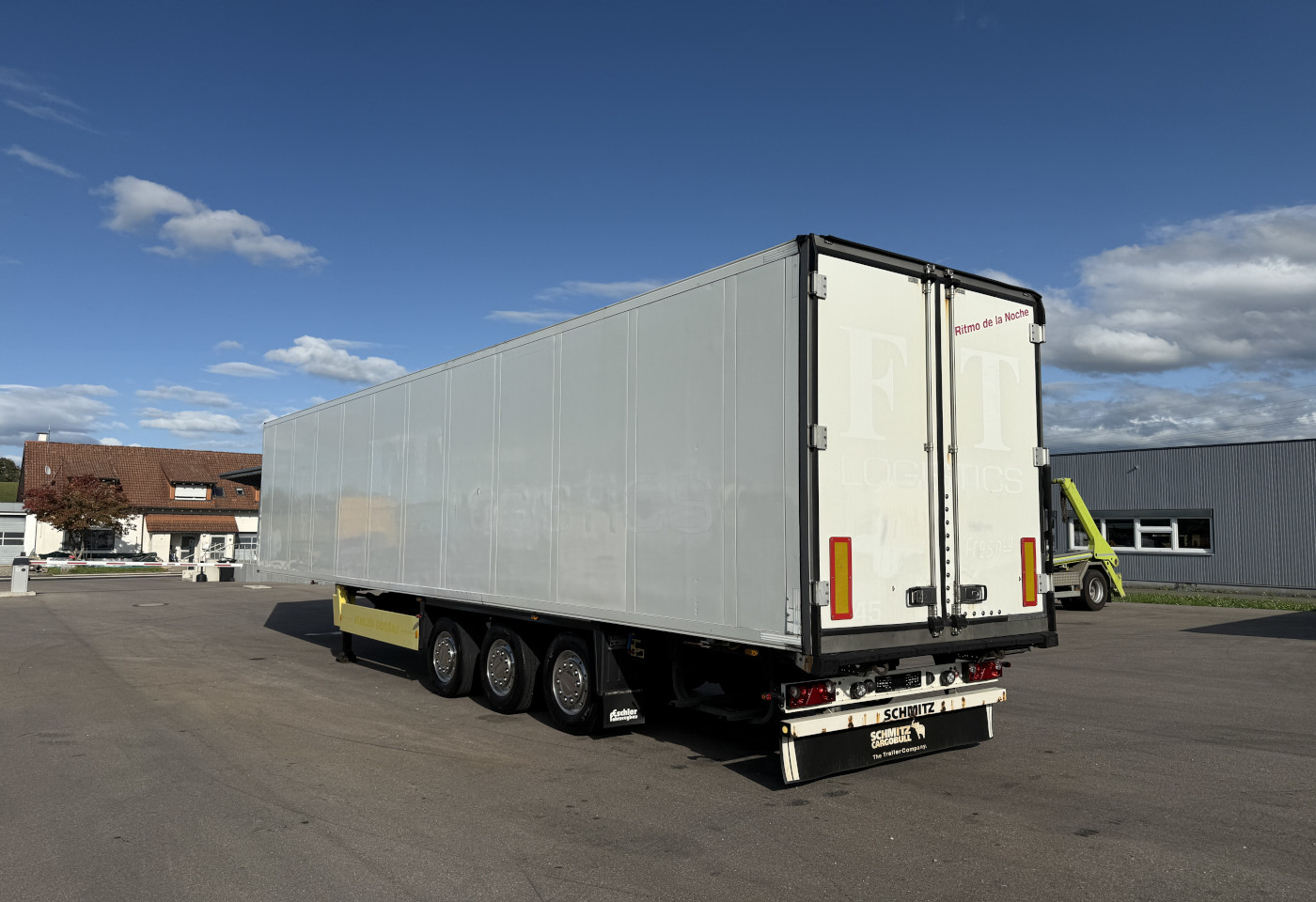 MOTO6625_2737864 vehicle image