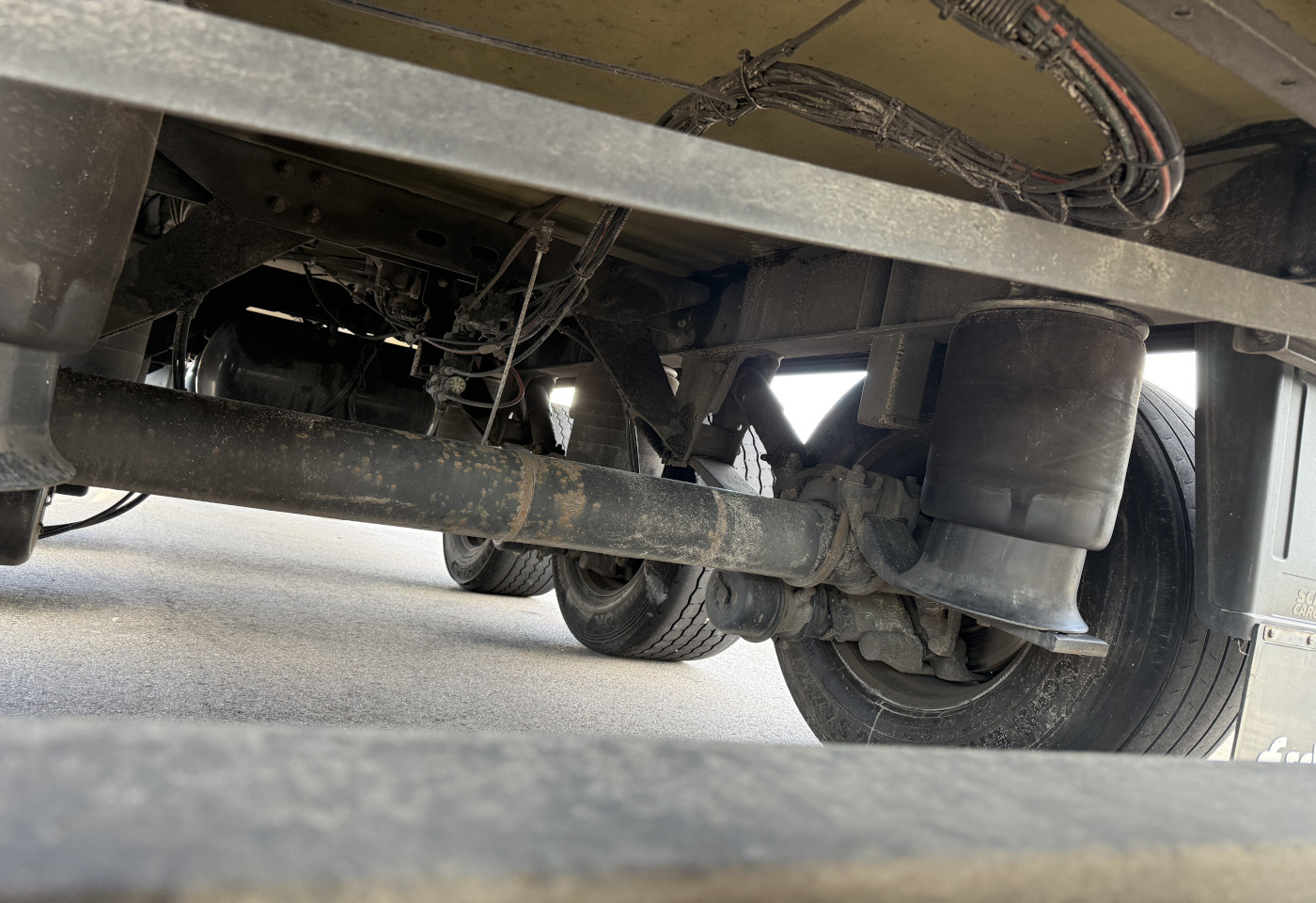 MOTO6625_2737864 vehicle image