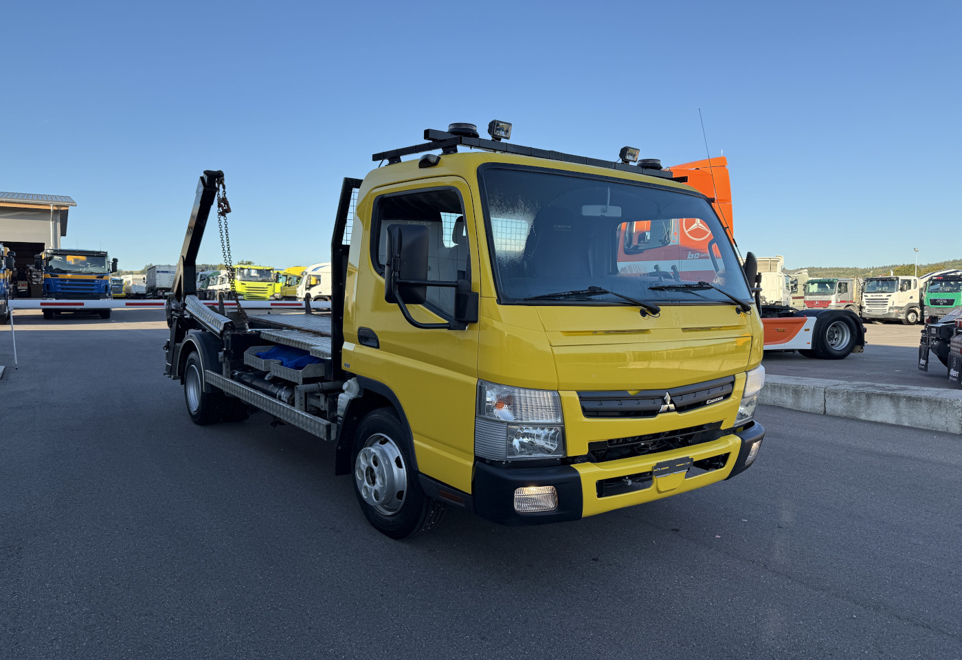MOTO6625_2737870 vehicle image