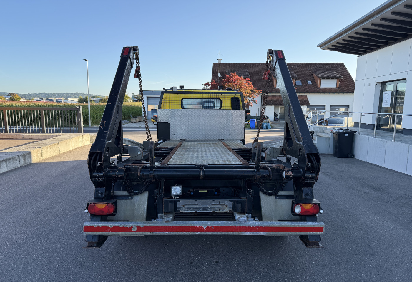 MOTO6625_2737870 vehicle image