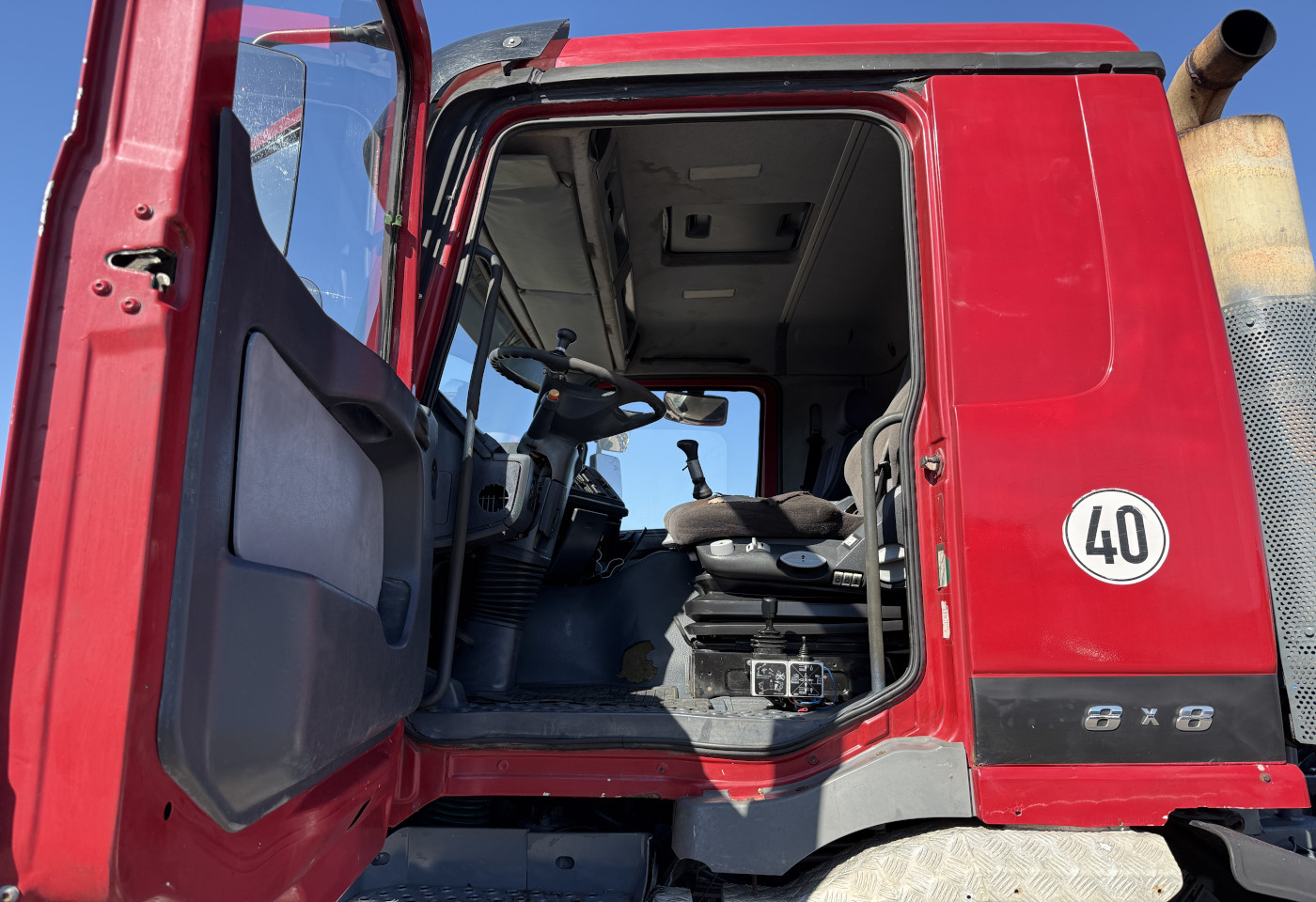 MOTO6625_2738198 vehicle image