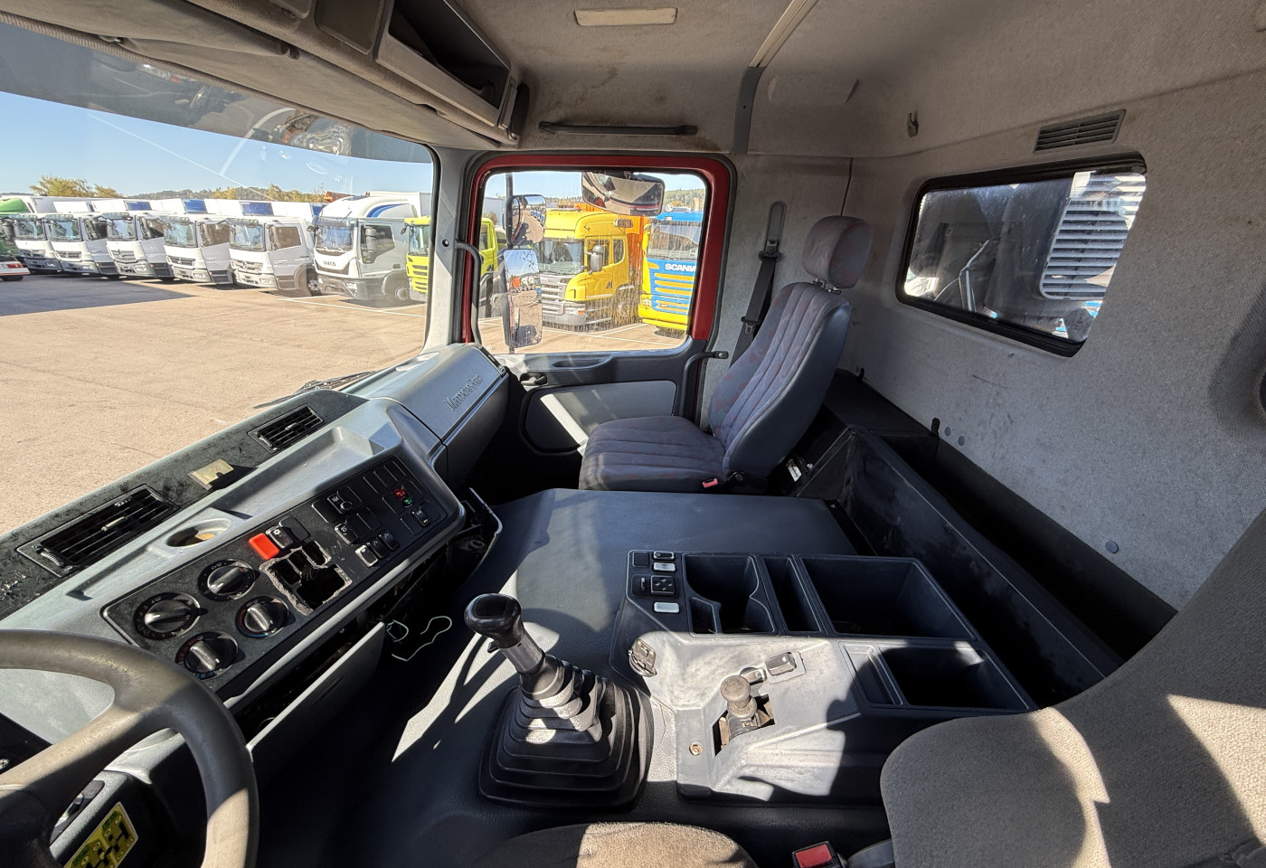 MOTO6625_2738198 vehicle image
