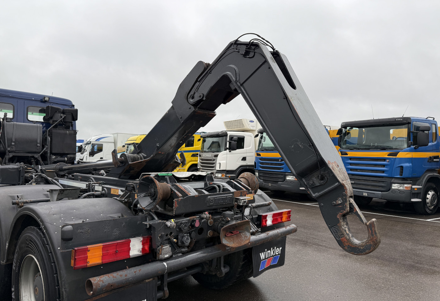 MOTO6625_2736176 vehicle image