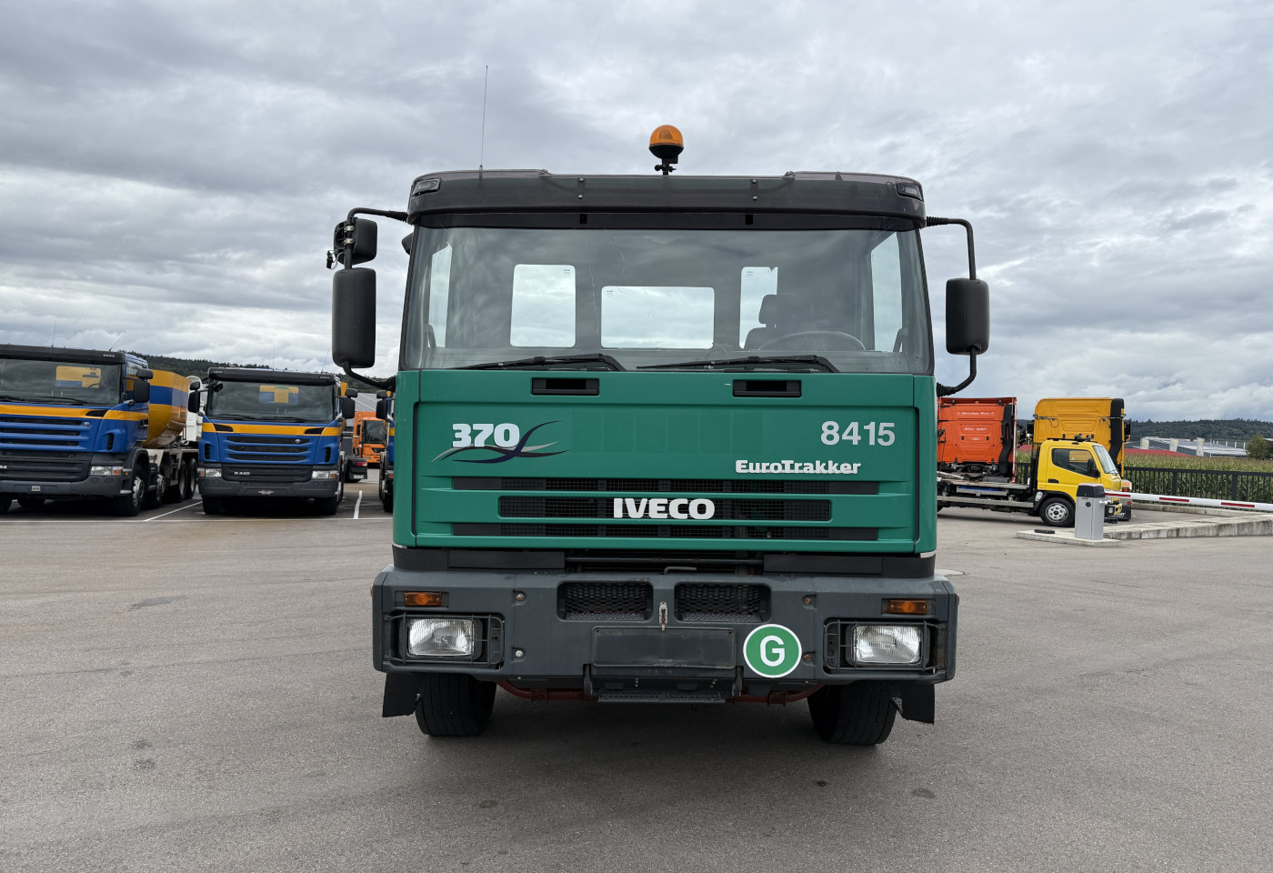 MOTO6625_2736517 vehicle image