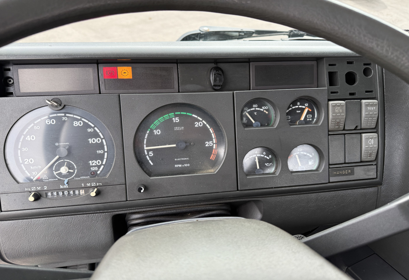 MOTO6625_2736517 vehicle image