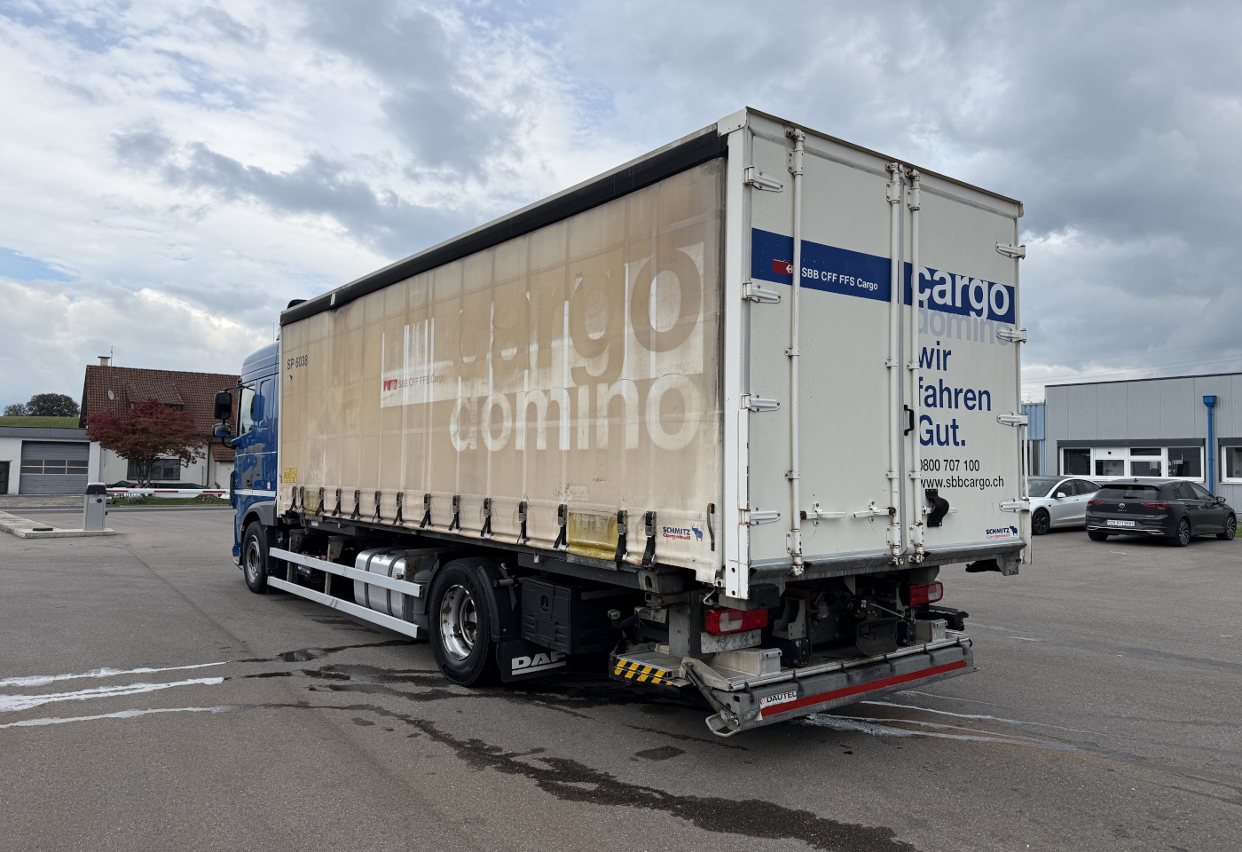 MOTO6625_2751878 vehicle image