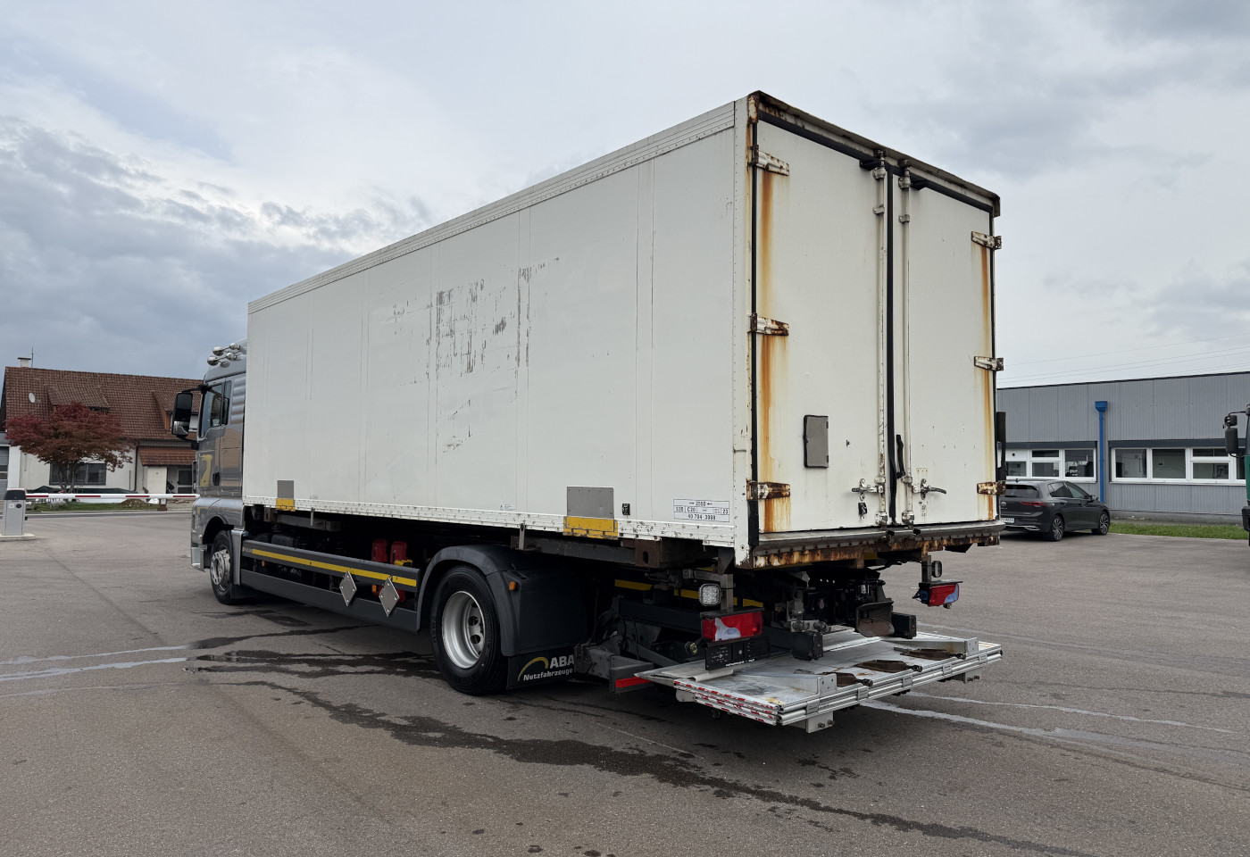 MOTO6625_2736519 vehicle image