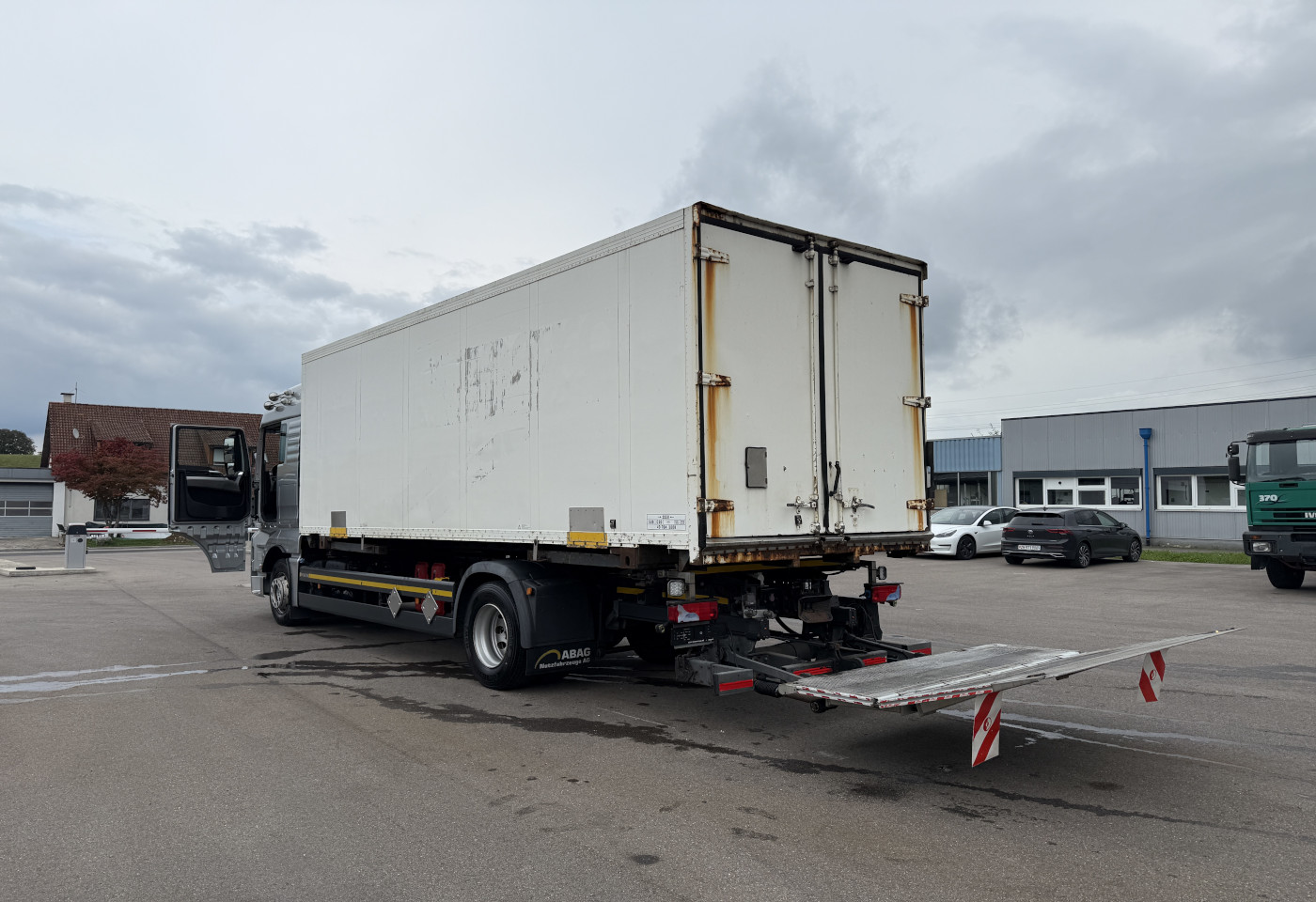 MOTO6625_2736519 vehicle image