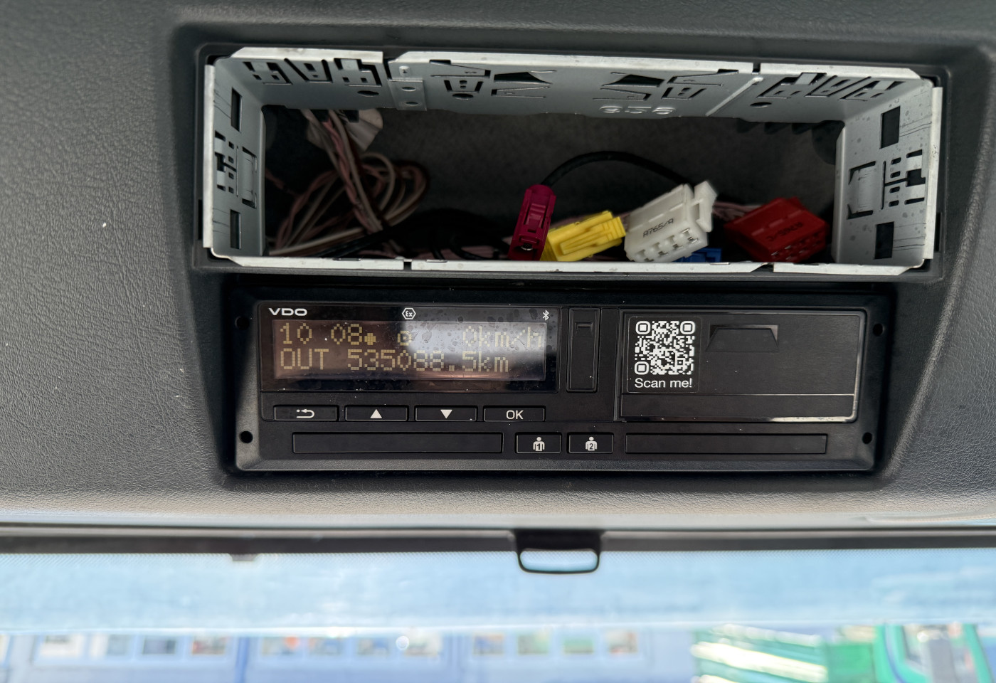 MOTO6625_2774088 vehicle image