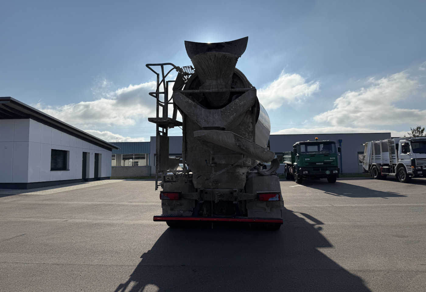 MOTO6625_2774088 vehicle image