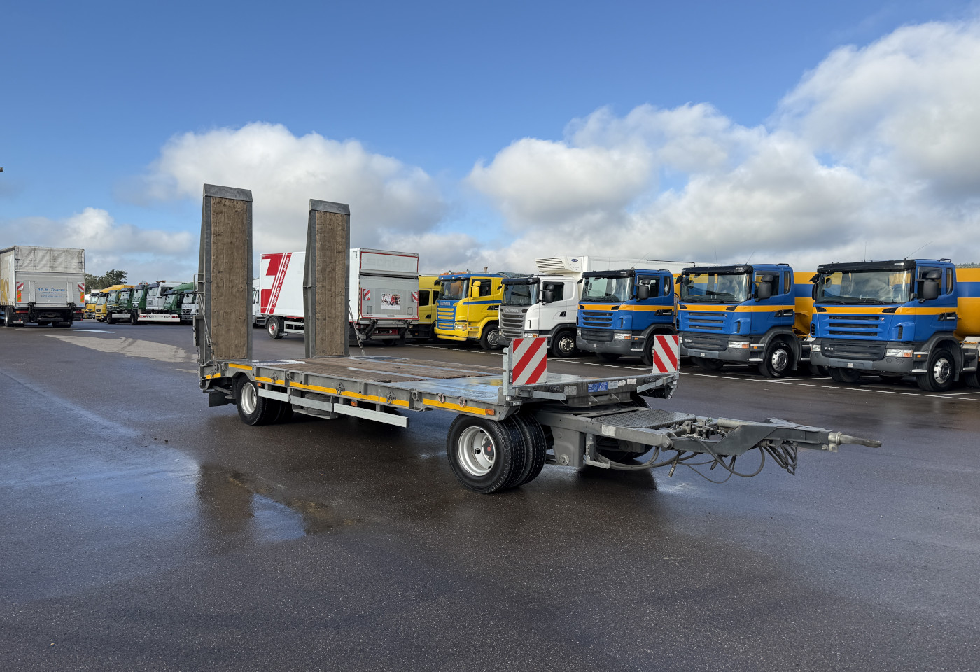 MOTO6625_2748620 vehicle image