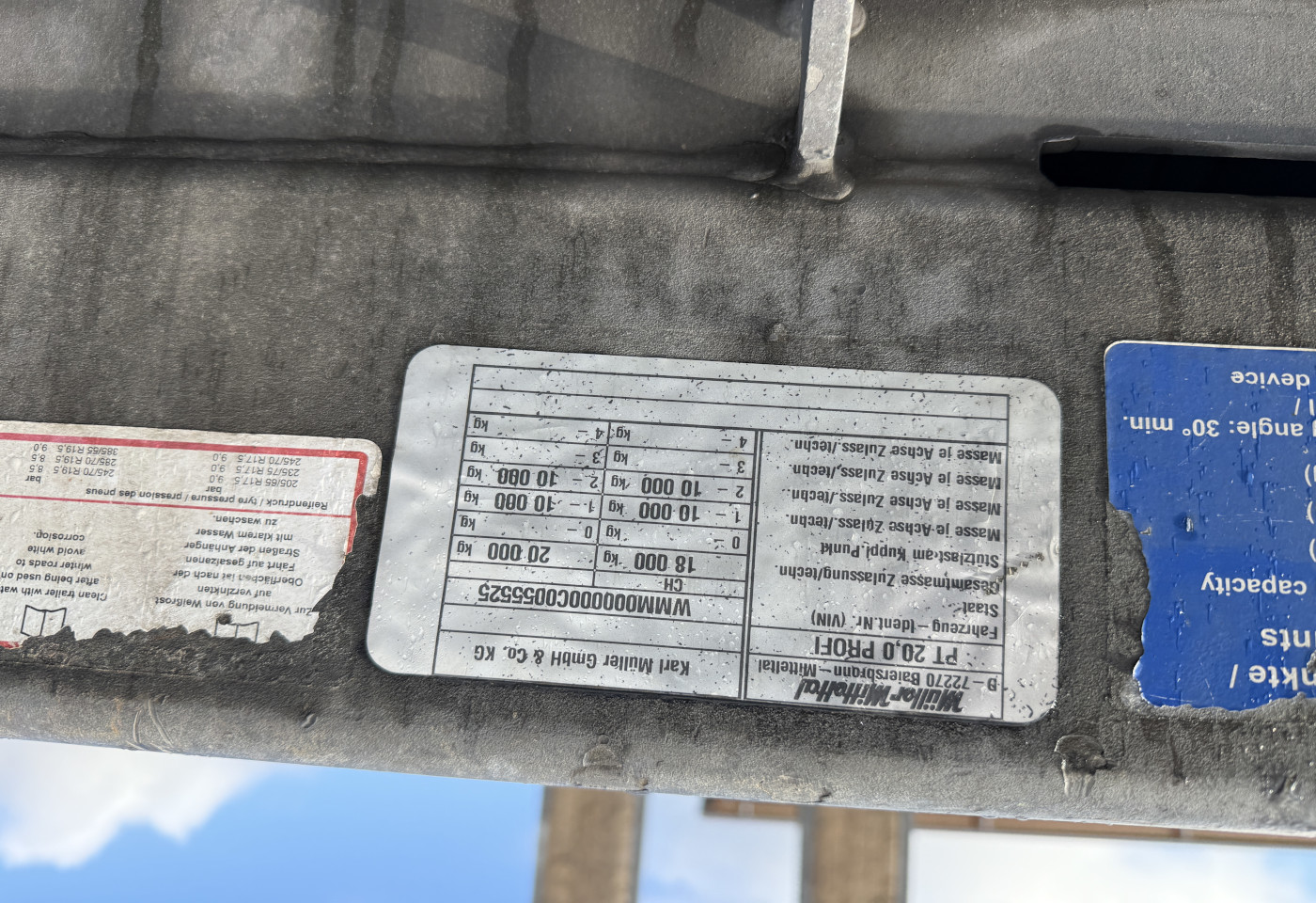 MOTO6625_2748620 vehicle image