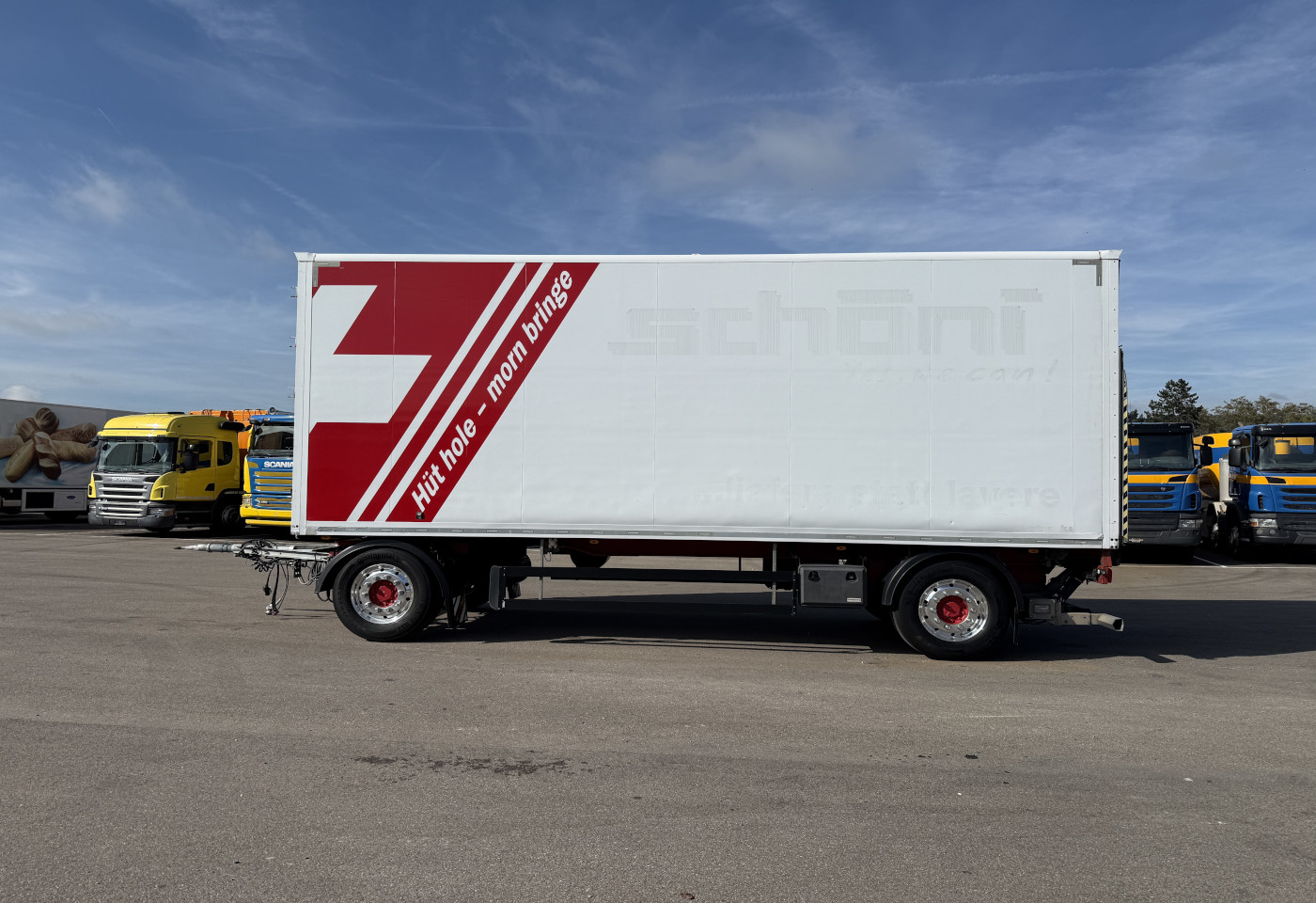 MOTO6625_2746063 vehicle image