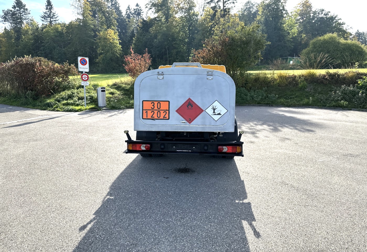 MOTO6625_2748477 vehicle image