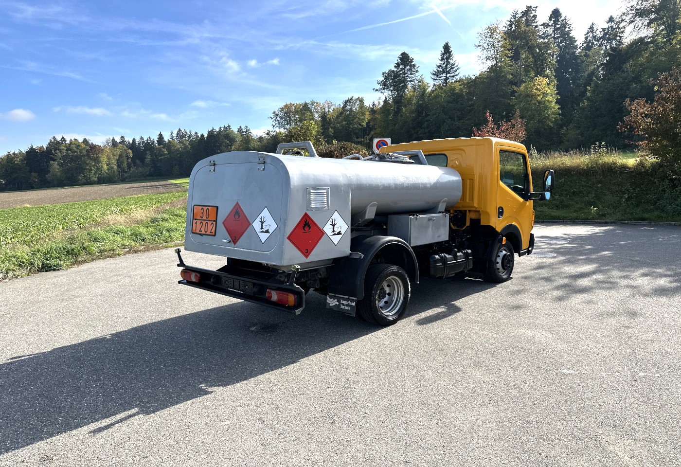 MOTO6625_2748477 vehicle image