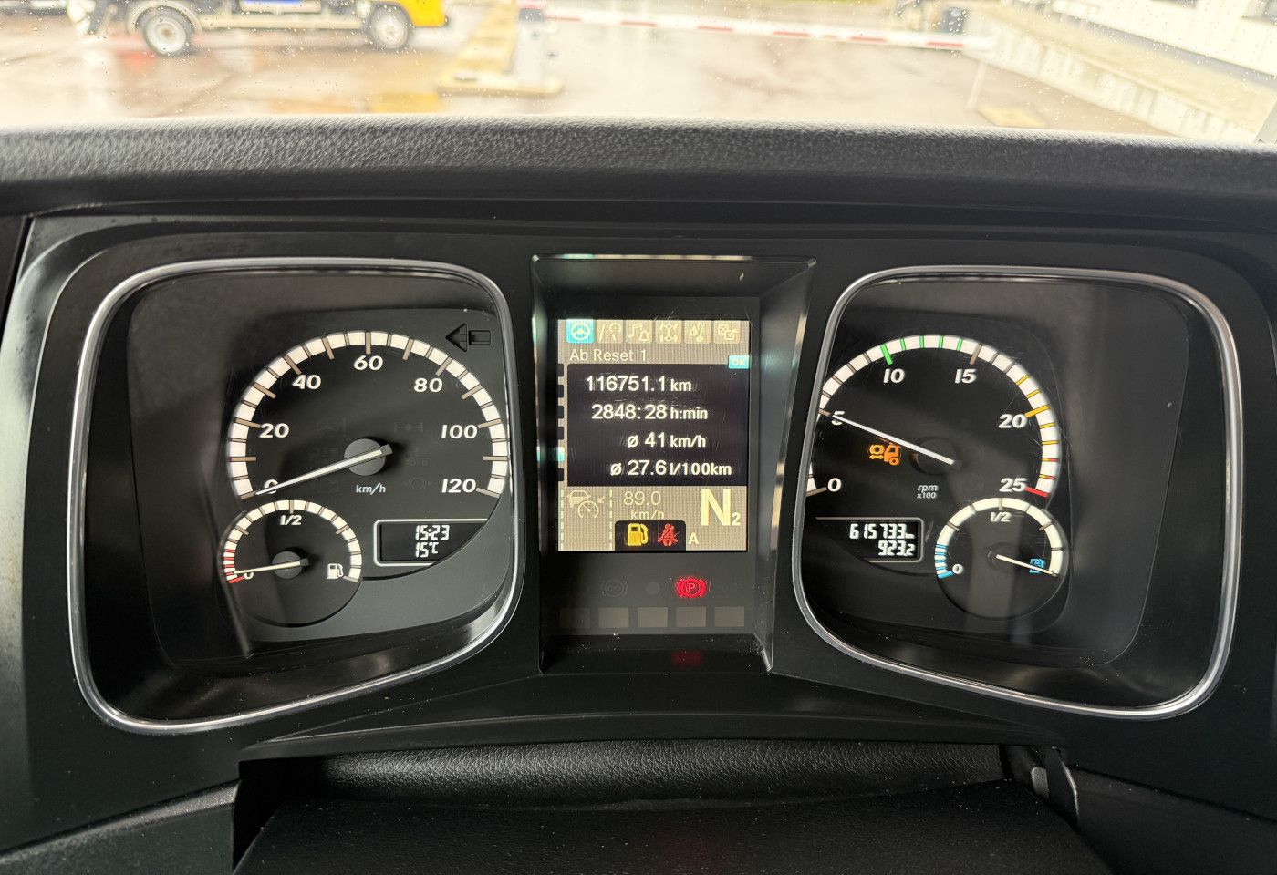 MOTO6625_2751884 vehicle image