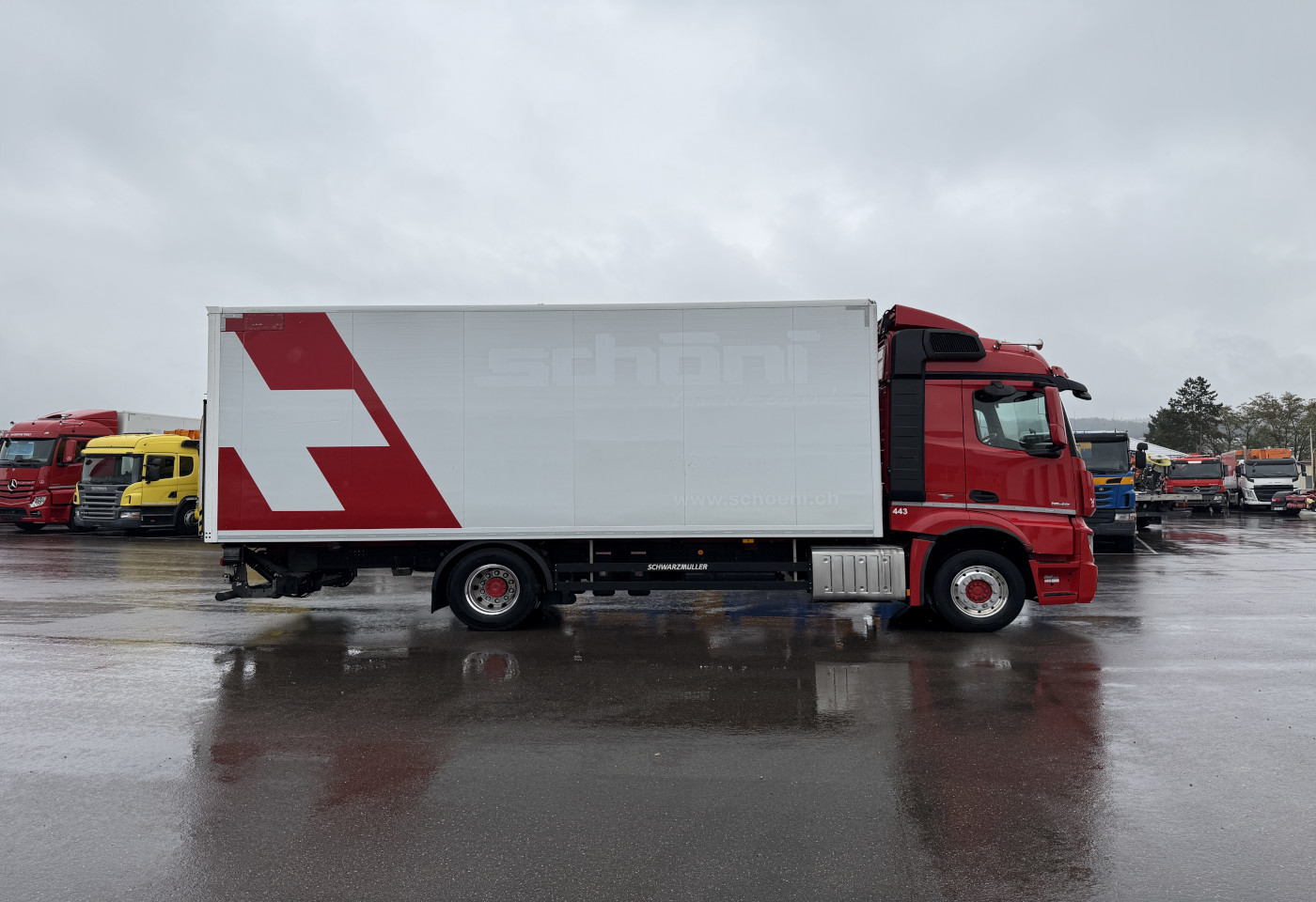 MOTO6625_2751884 vehicle image