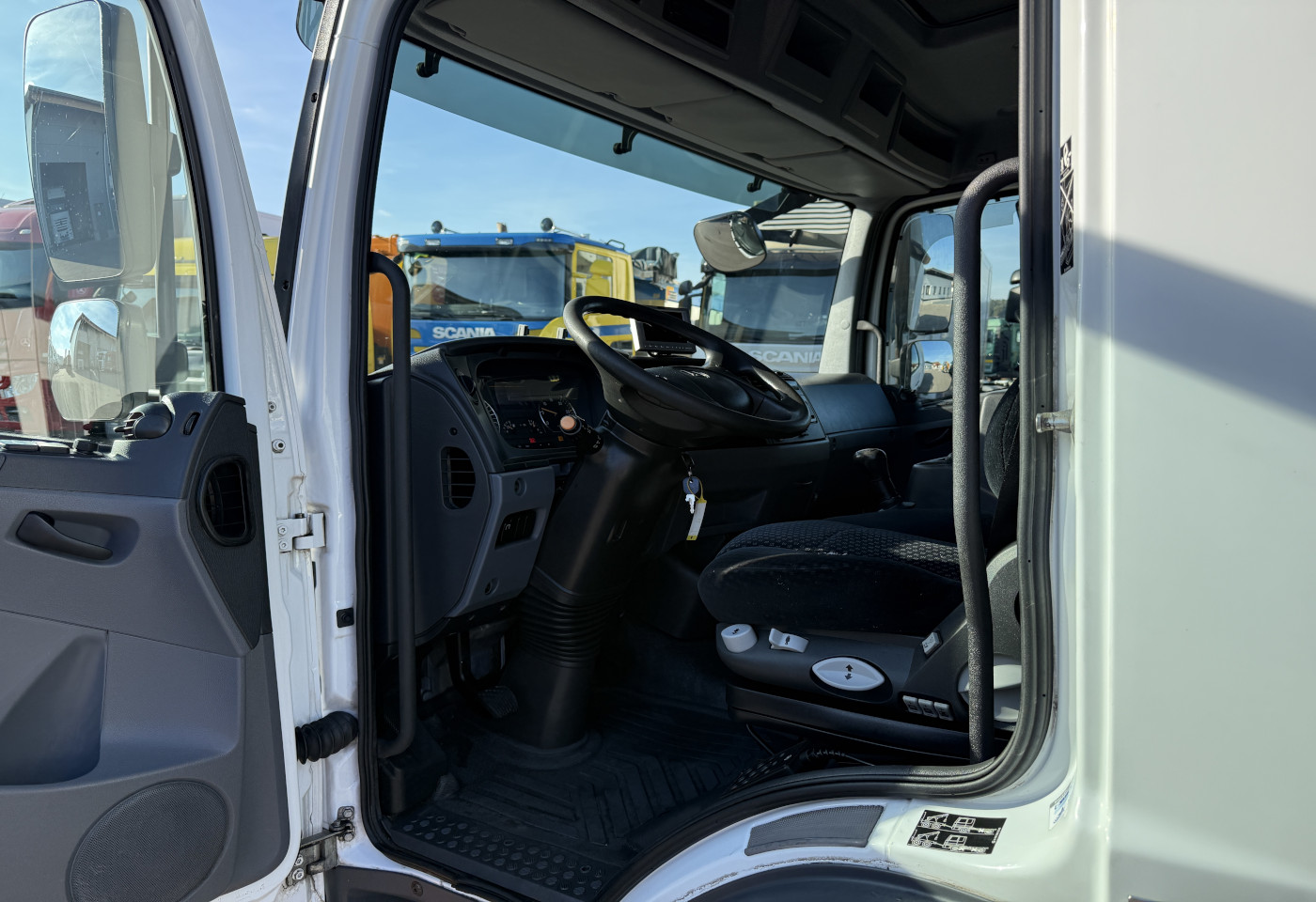 MOTO6625_2748482 vehicle image