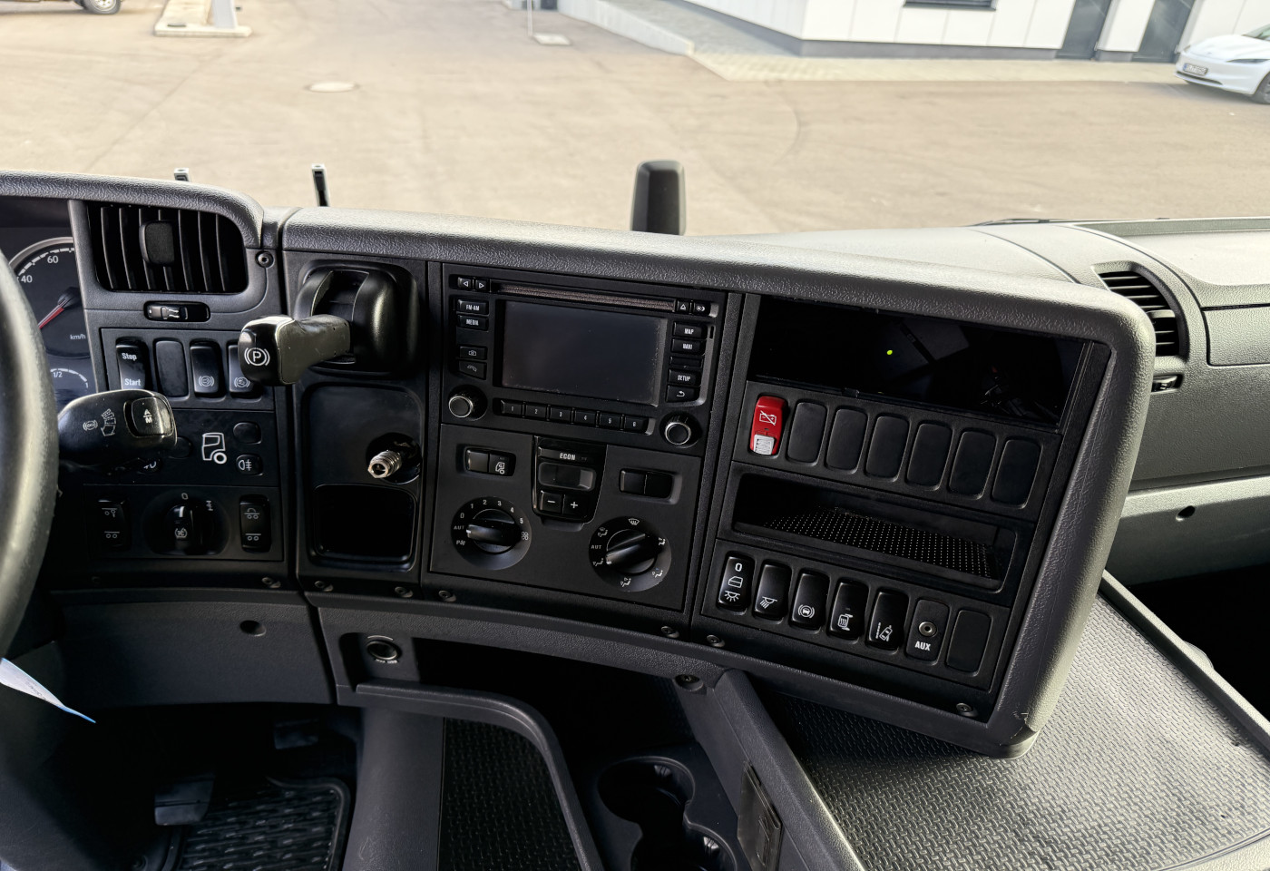 MOTO6625_2736531 vehicle image