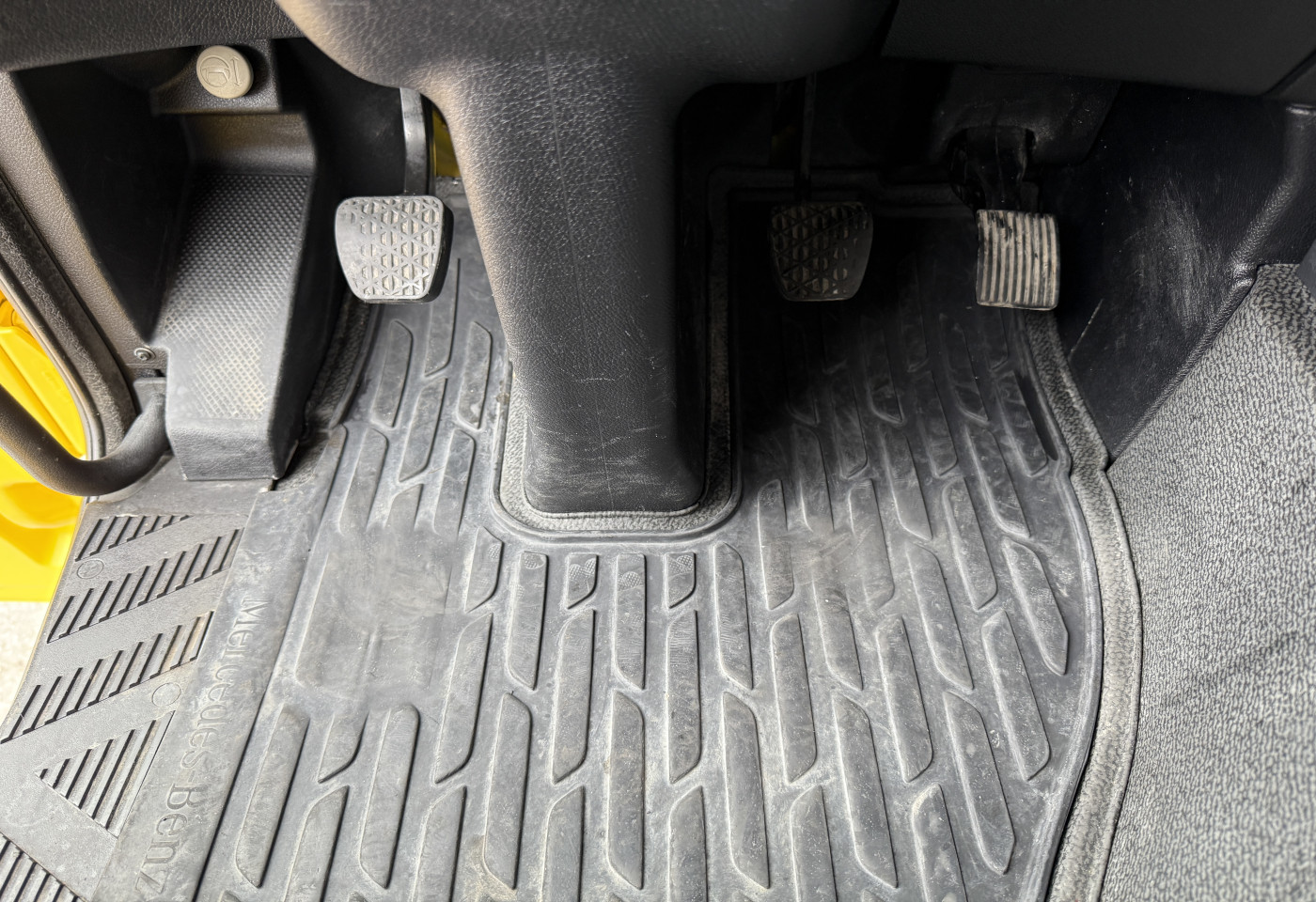 MOTO6625_2736193 vehicle image