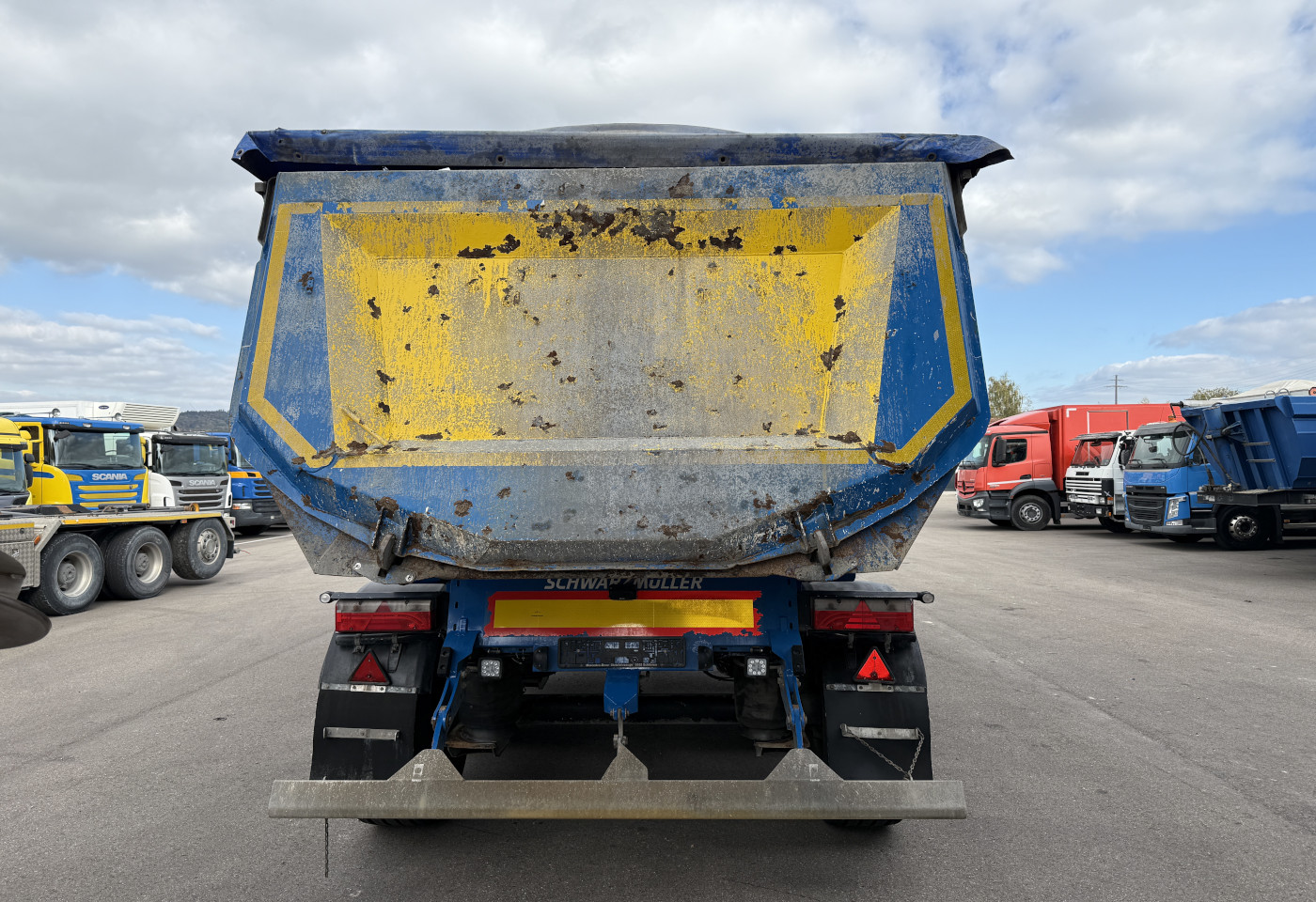 MOTO6625_2751892 vehicle image