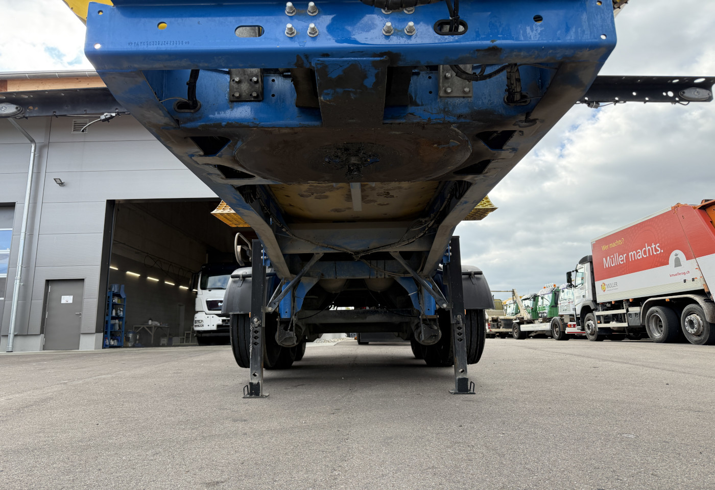 MOTO6625_2751892 vehicle image