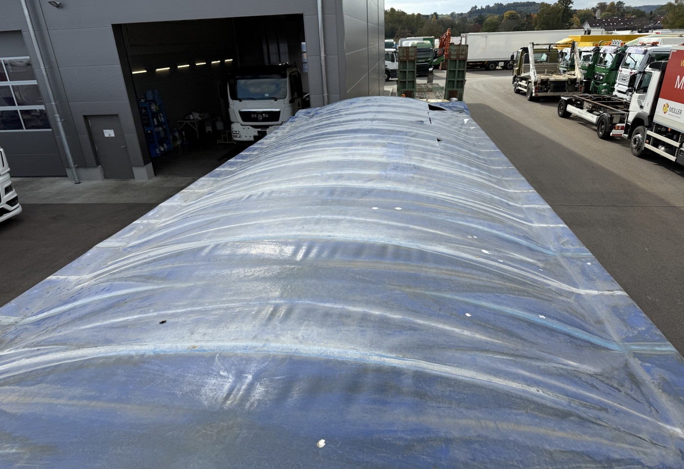 MOTO6625_2751892 vehicle image