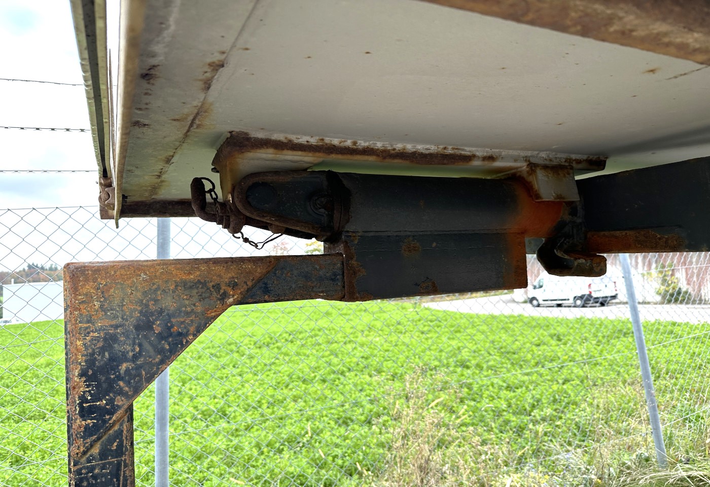 MOTO6625_2736196 vehicle image