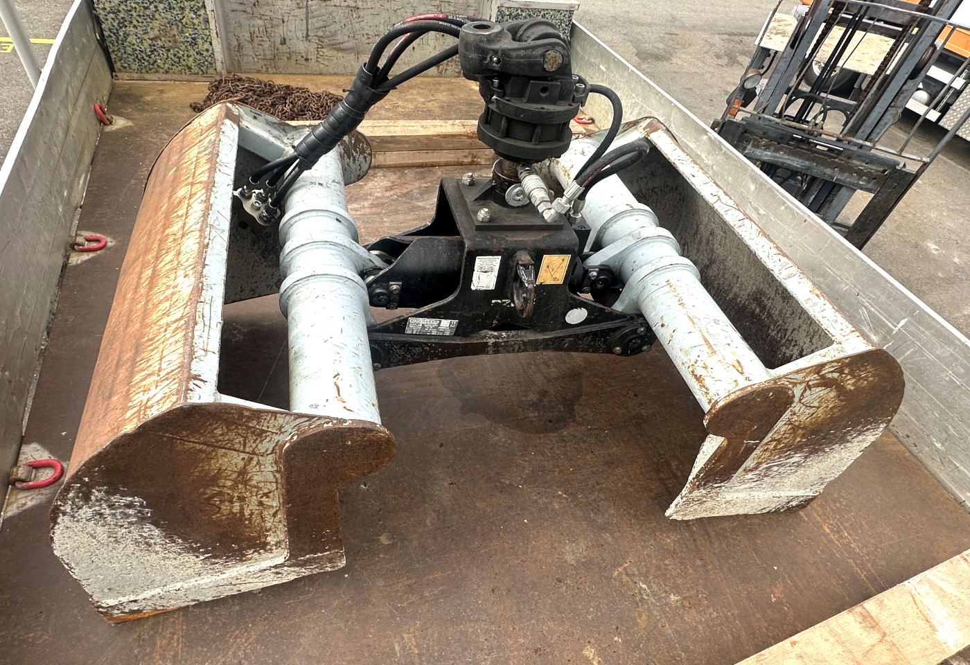 MOTO6625_2736196 vehicle image