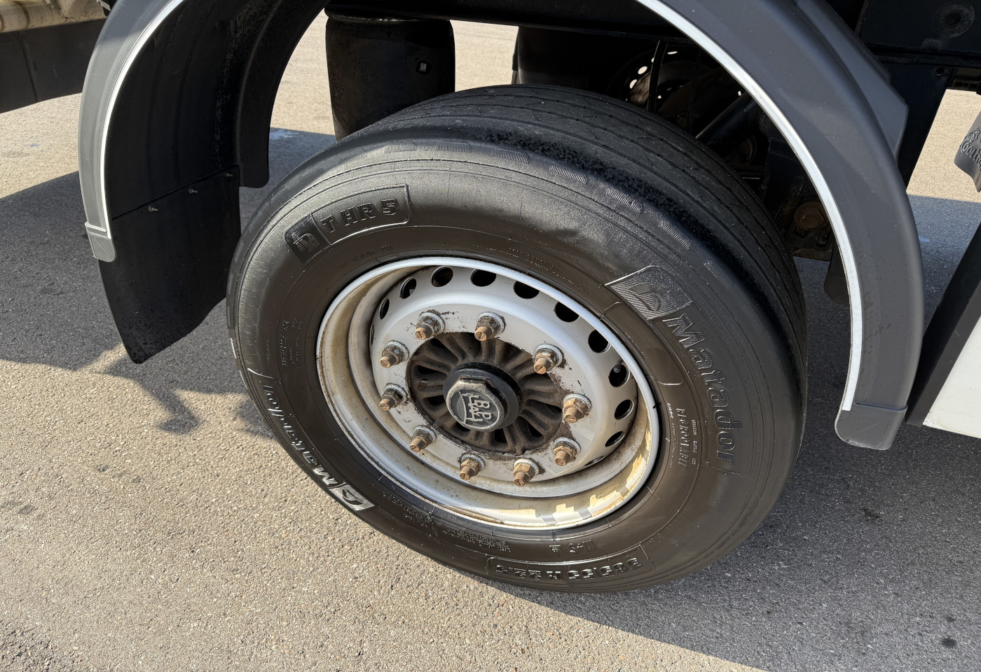 MOTO6625_2741995 vehicle image