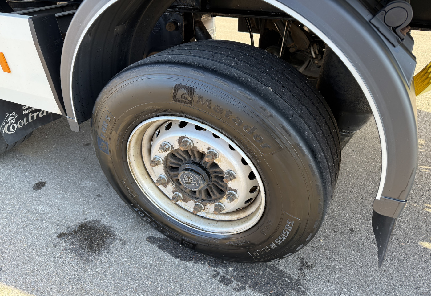 MOTO6625_2741995 vehicle image