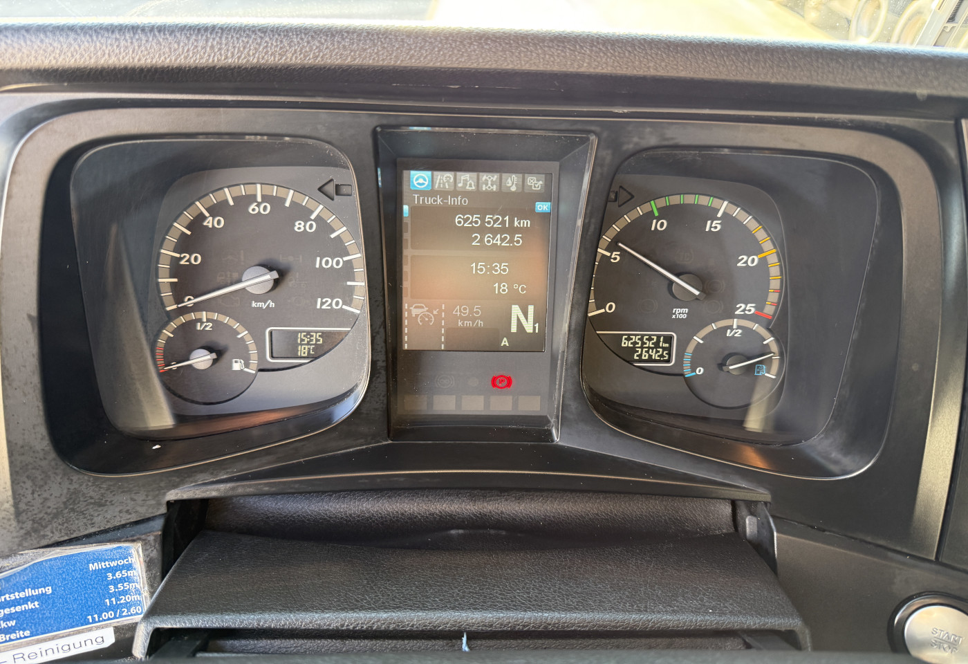 MOTO6625_2738223 vehicle image