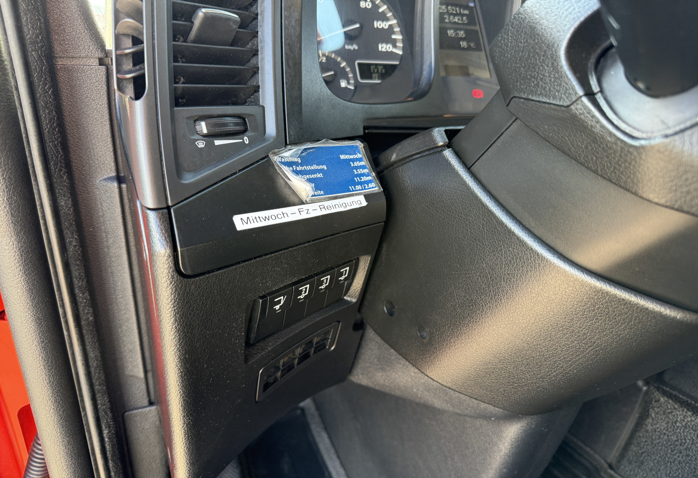MOTO6625_2738223 vehicle image