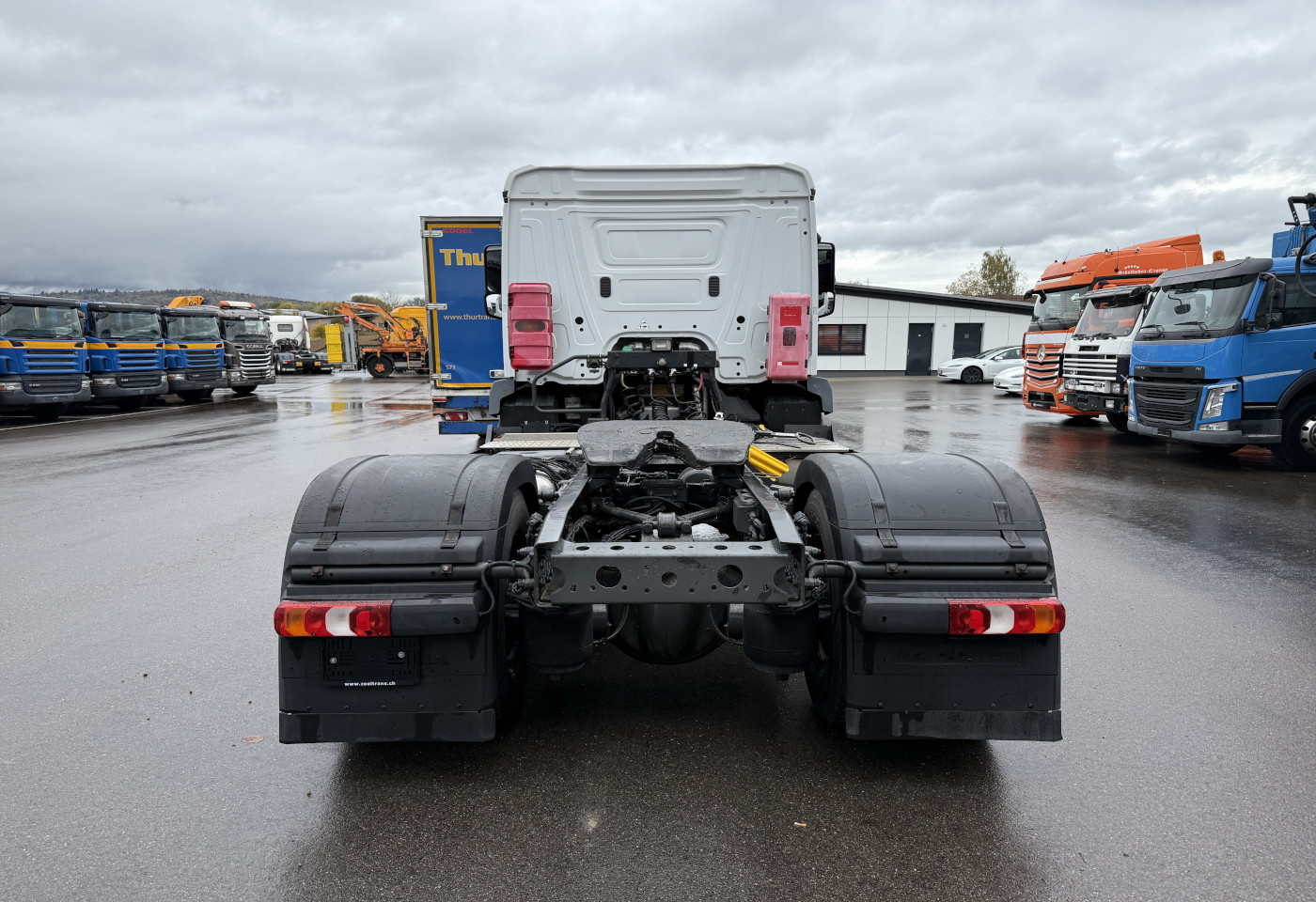 MOTO6625_2758607 vehicle image